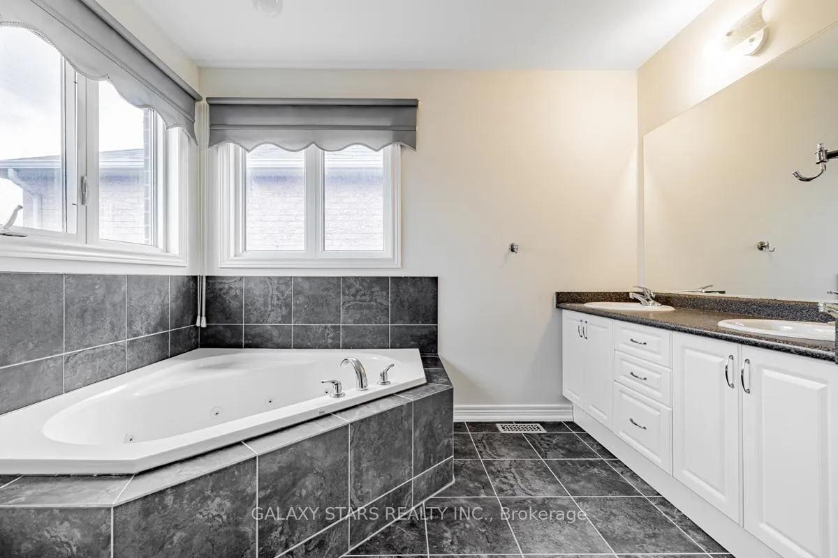 Photo 14 of 63 Trudeau Drive, Vaughan, Vellore Village — HOMEH