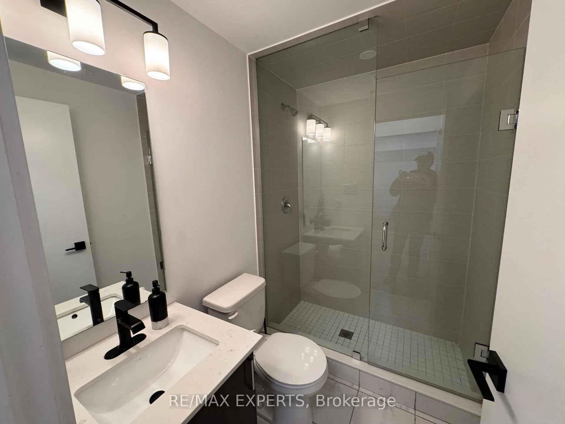 Photo 8 of Unit 307, 4 Spice Way, Barrie, Rural Barrie Southeast — HOMEH