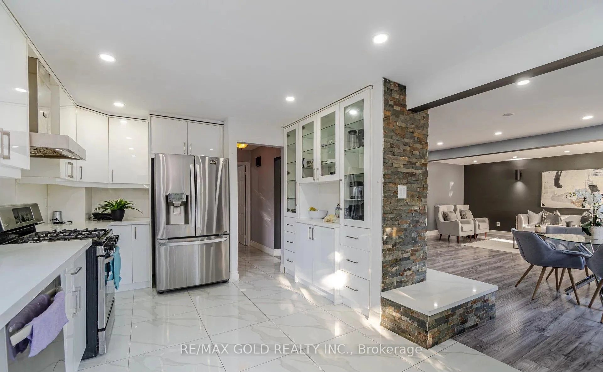 Photo 11 of 21 Nottingham Crescent, Brampton, Westgate — HOMEH