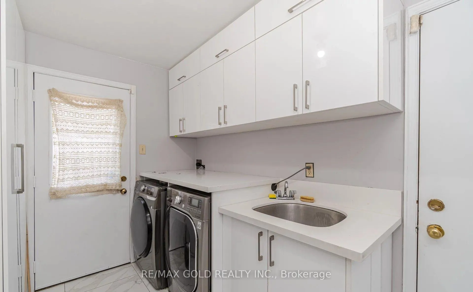 Photo 13 of 21 Nottingham Crescent, Brampton, Westgate — HOMEH