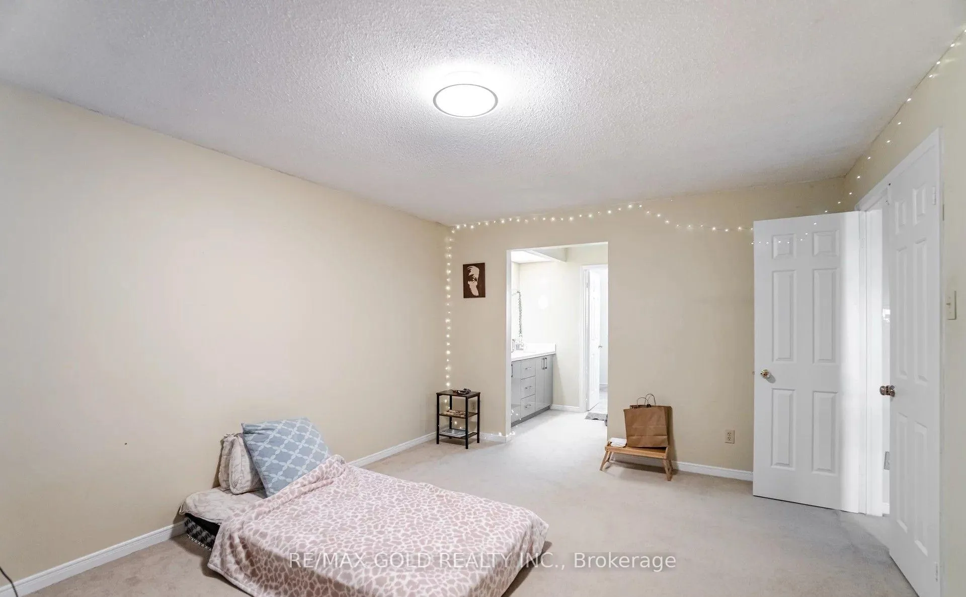 Photo 15 of 21 Nottingham Crescent, Brampton, Westgate — HOMEH