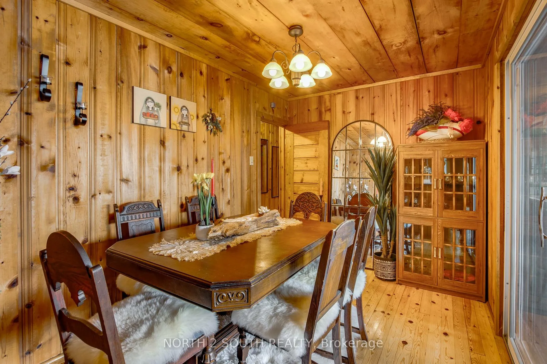 Photo 7 of 2133 Harrison Trail, Georgian Bay, Freeman — HOMEH