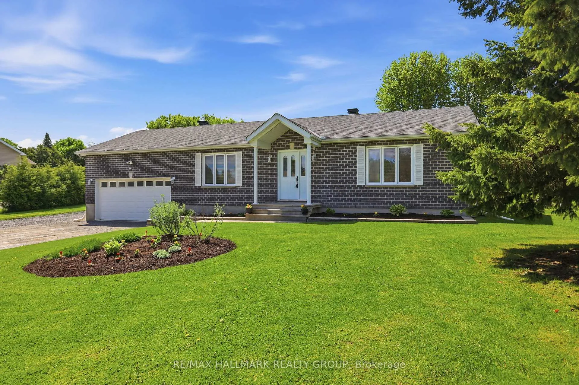 Front of 2740 Lockwood Lane