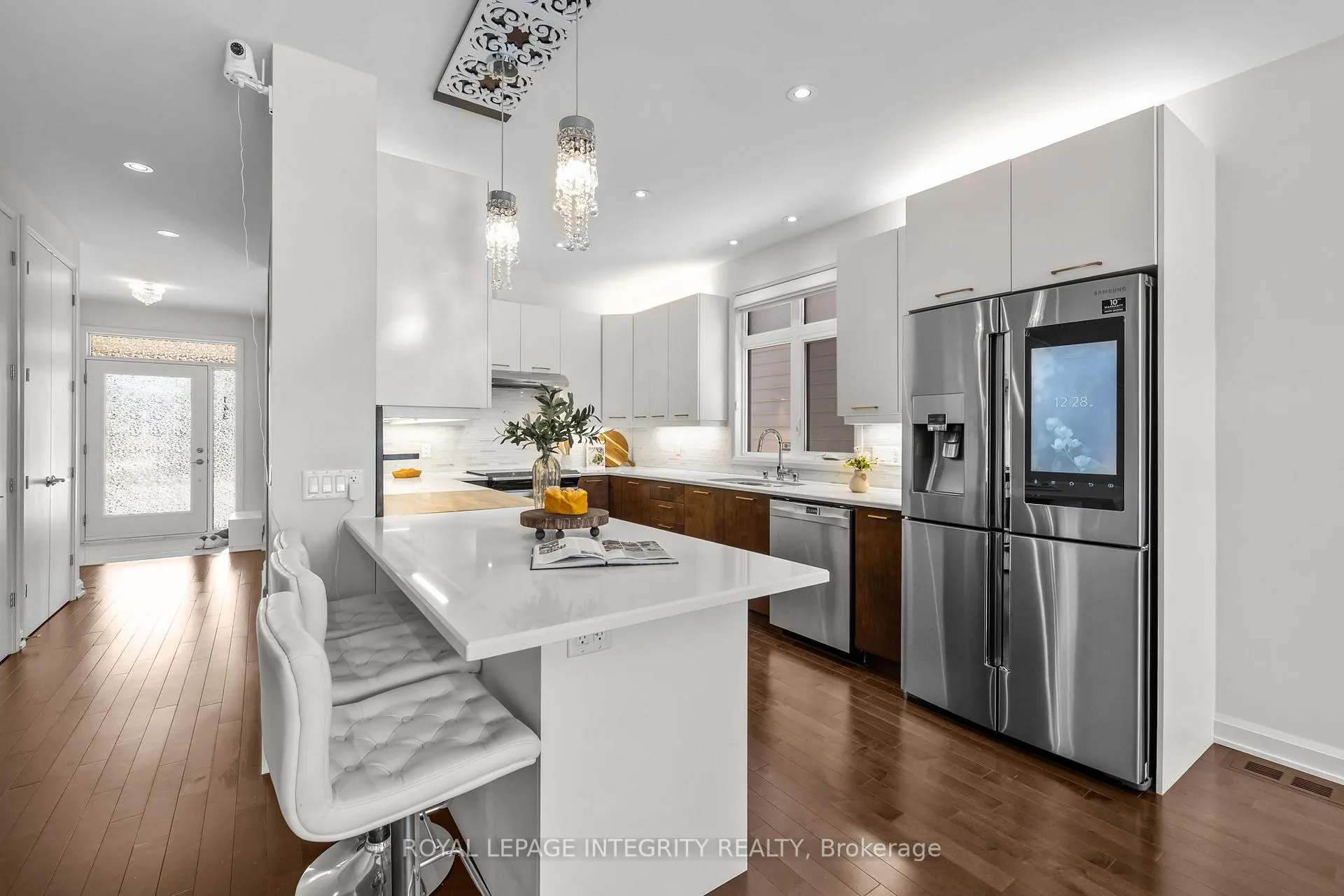 Photo 16 of 143 Stonemeadow Drive, Ottawa, Kanata - Bridlewood — HOMEH