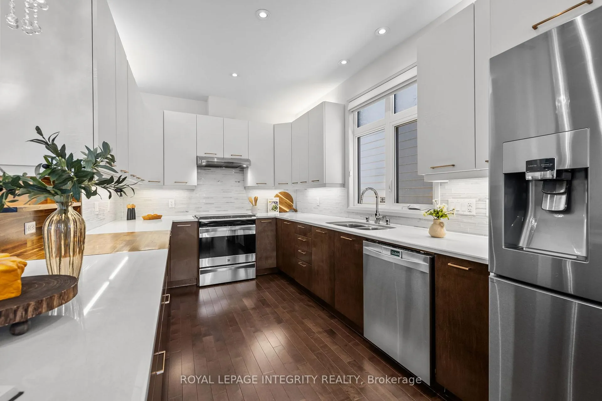 Photo 18 of 143 Stonemeadow Drive, Ottawa, Kanata - Bridlewood — HOMEH