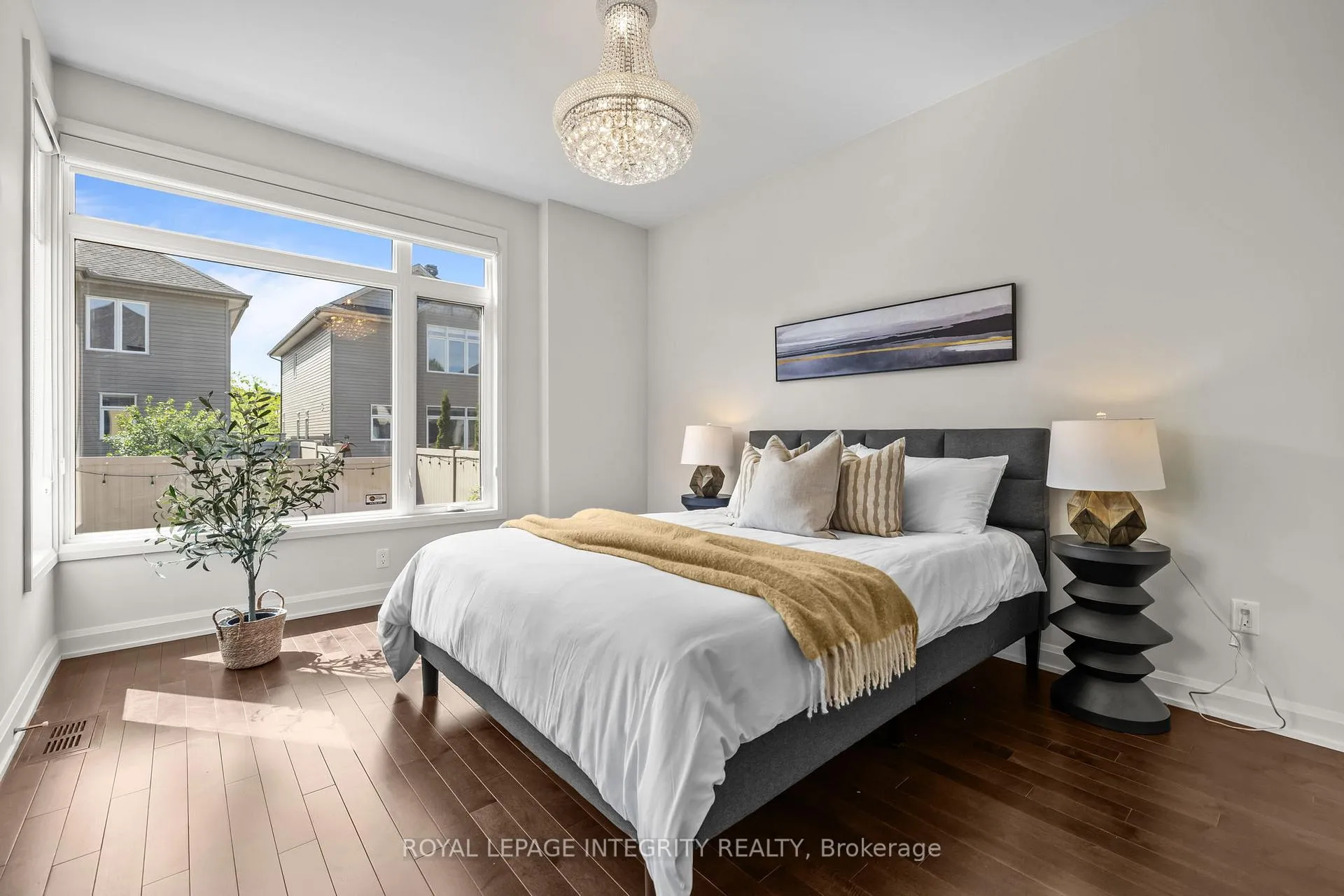 Photo 19 of 143 Stonemeadow Drive, Ottawa, Kanata - Bridlewood — HOMEH