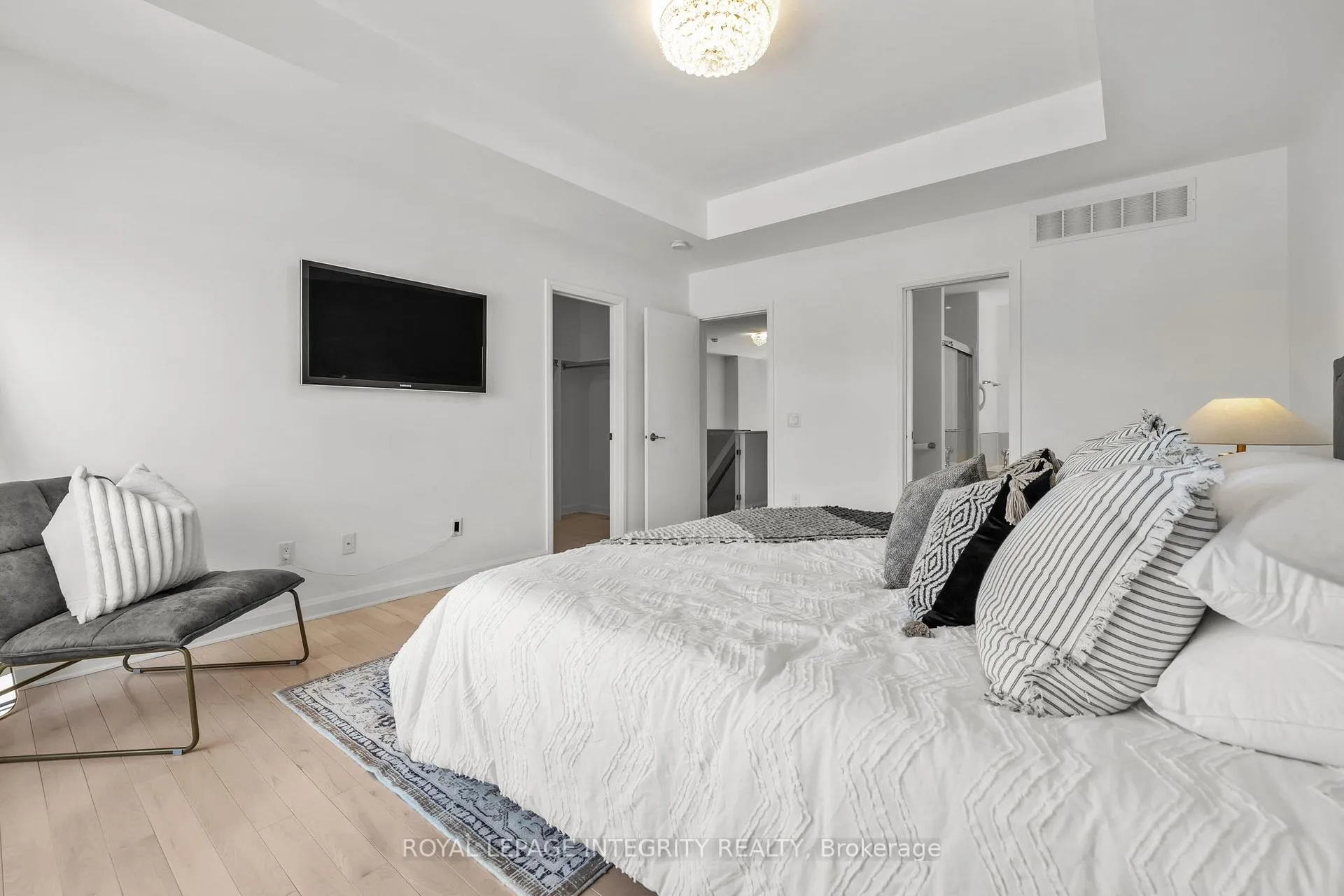 Photo 26 of 143 Stonemeadow Drive, Ottawa, Kanata - Bridlewood — HOMEH