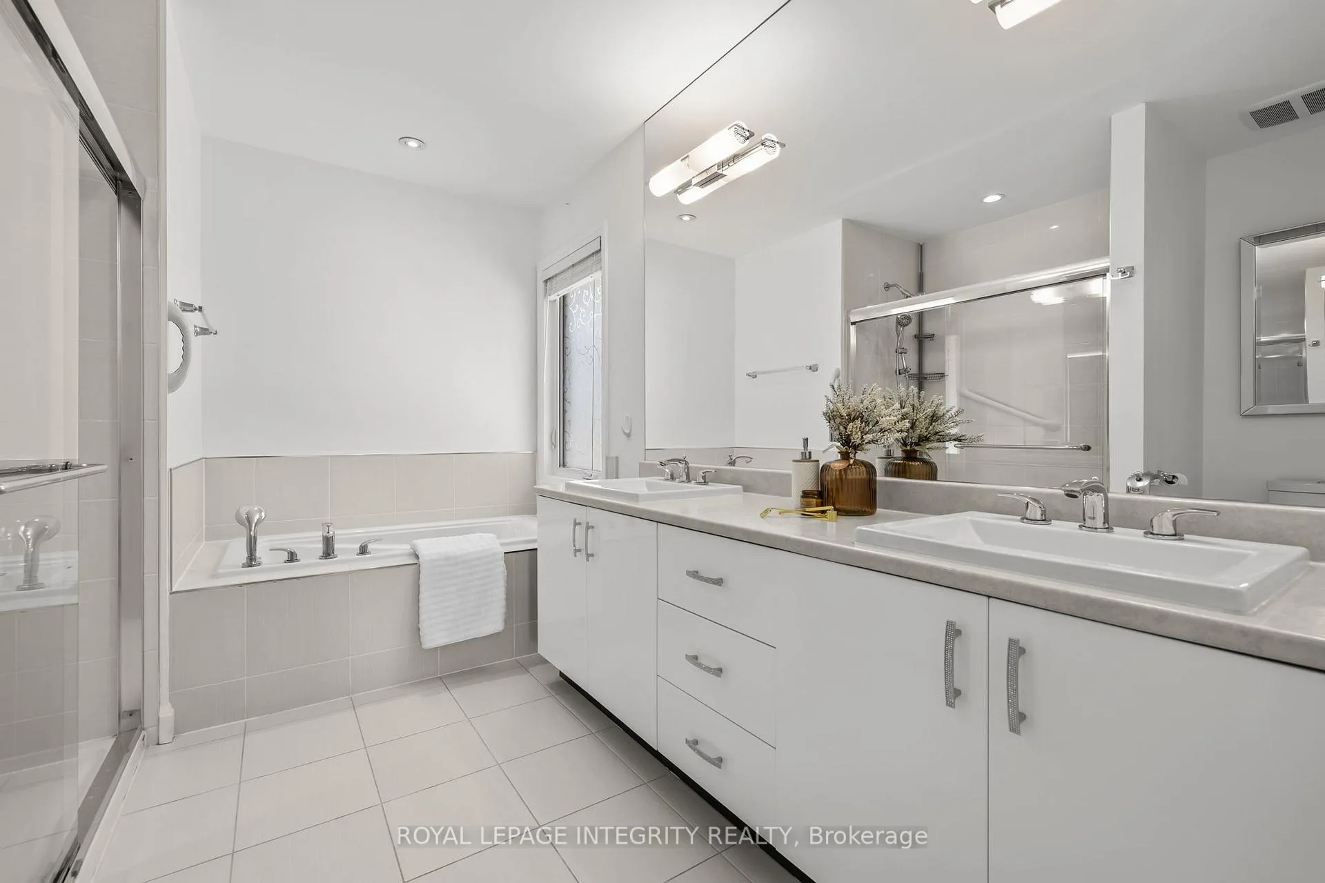 Photo 27 of 143 Stonemeadow Drive, Ottawa, Kanata - Bridlewood — HOMEH