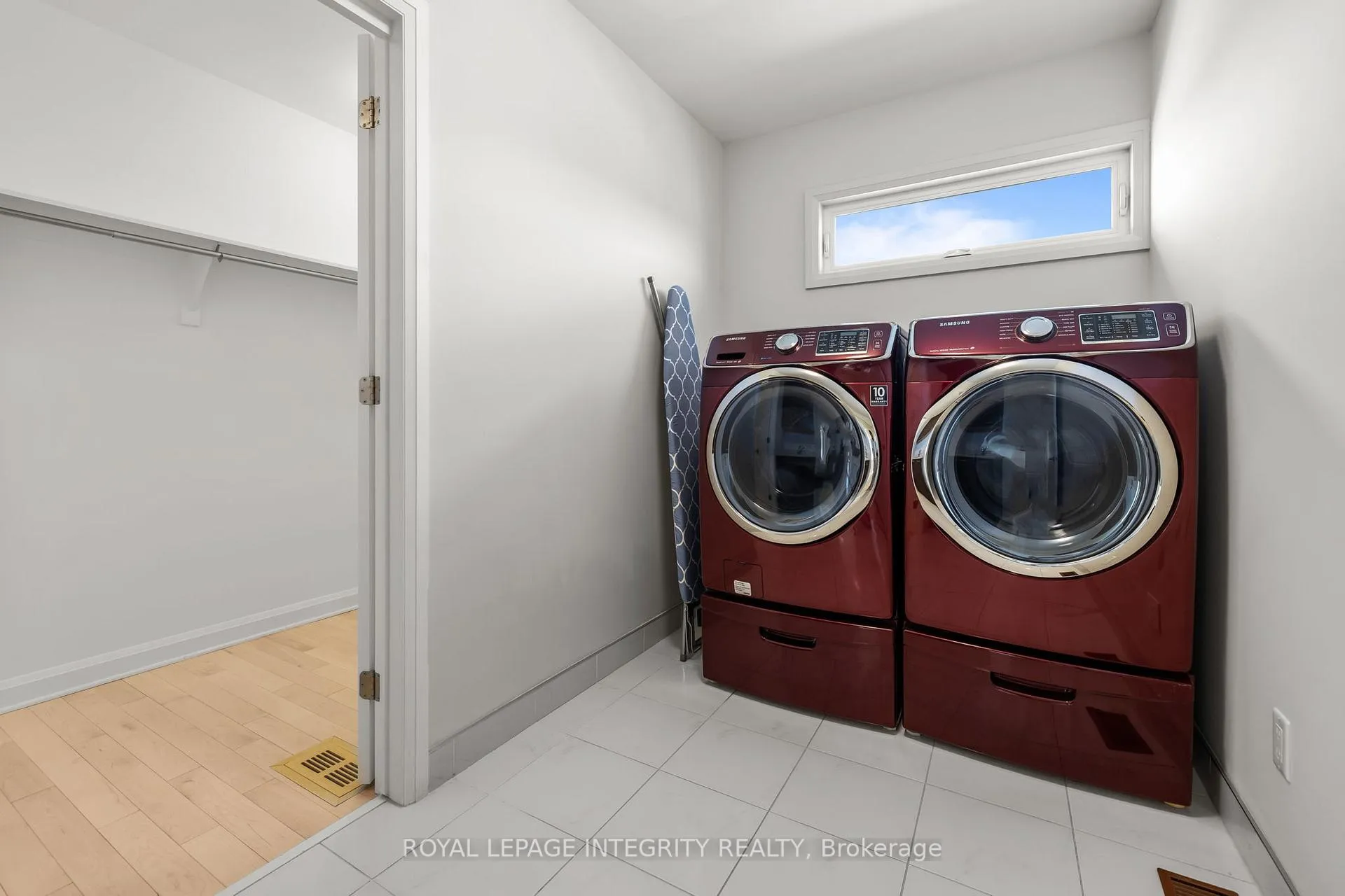 Photo 30 of 143 Stonemeadow Drive, Ottawa, Kanata - Bridlewood — HOMEH