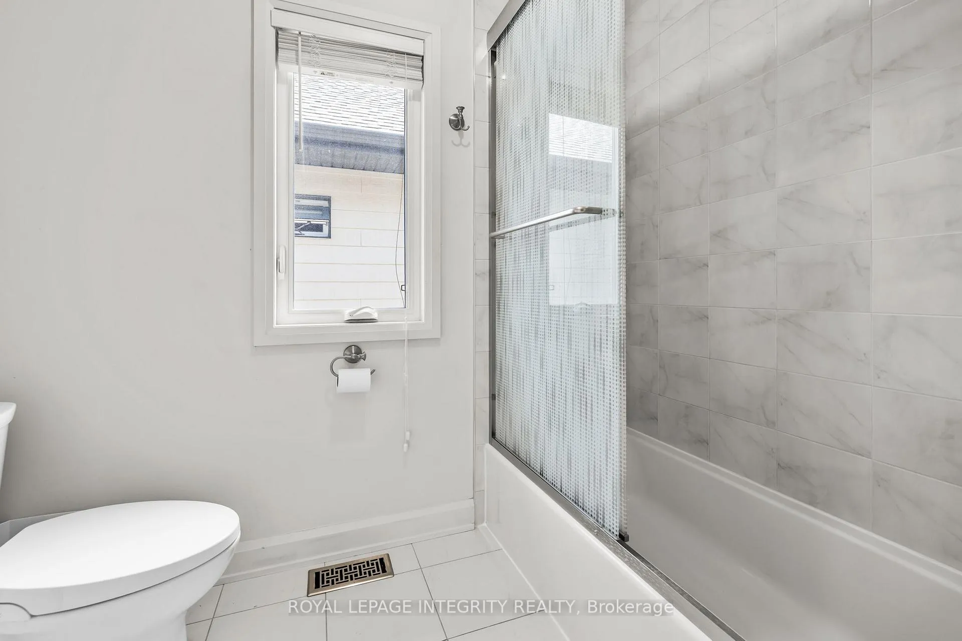 Photo 38 of 143 Stonemeadow Drive, Ottawa, Kanata - Bridlewood — HOMEH