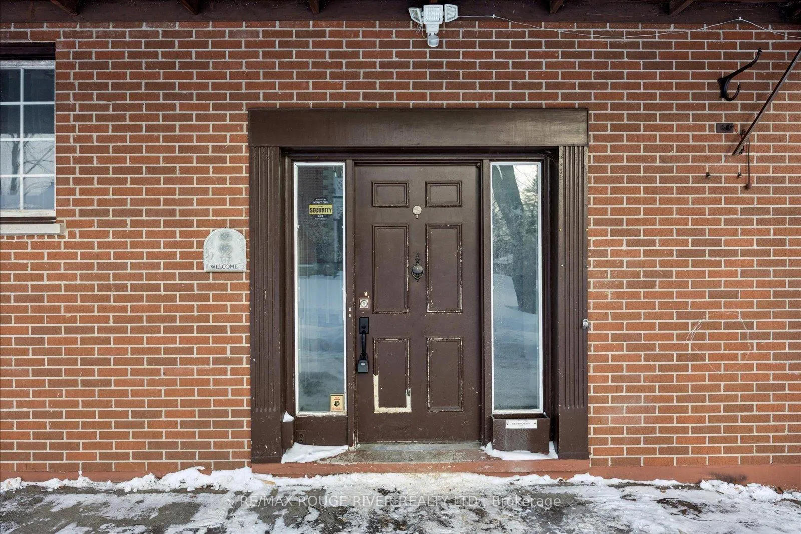 Photo 3 of 151 Cameron Street W, Brock, Cannington — HOMEH