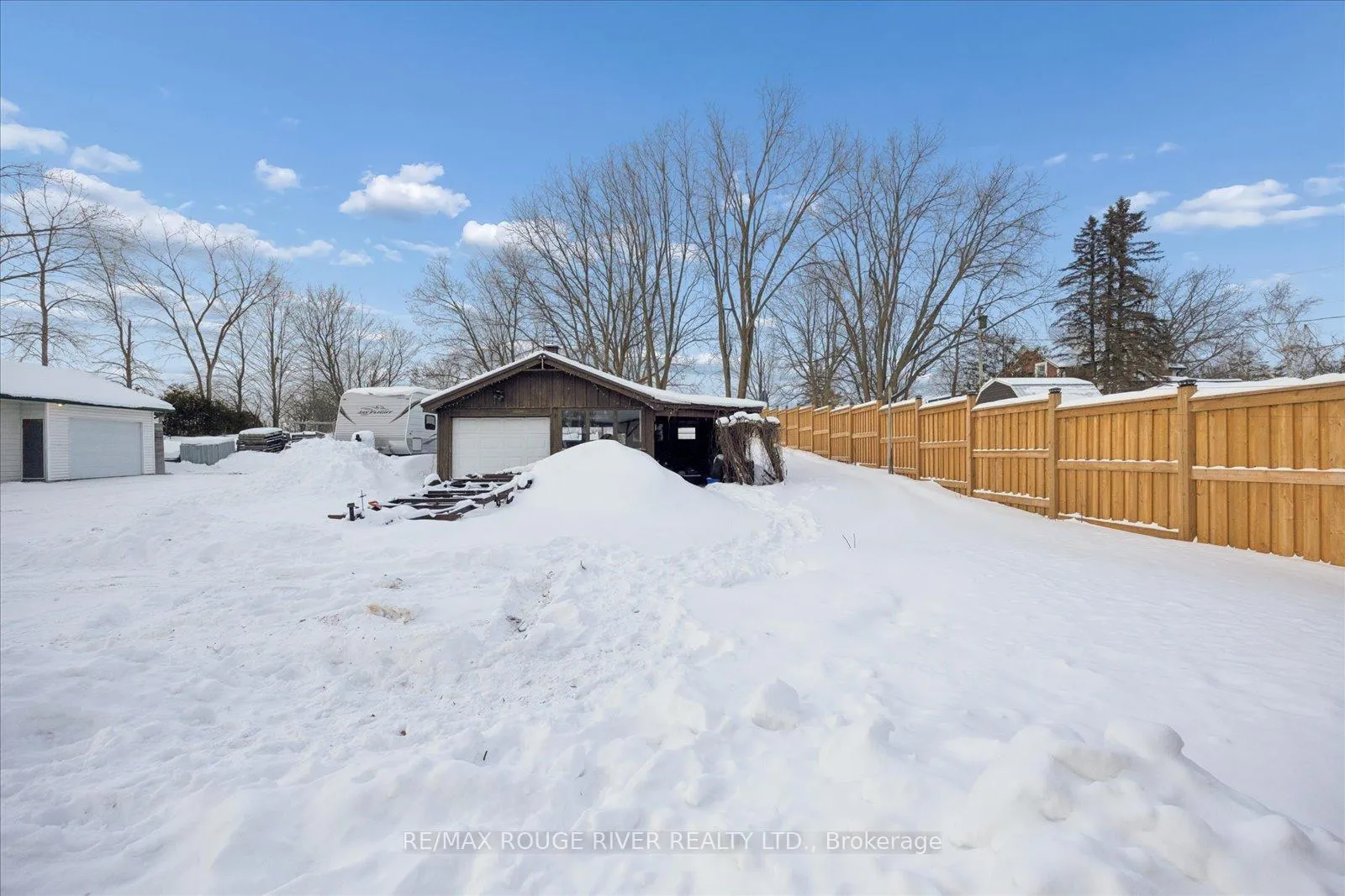 Photo 32 of 151 Cameron Street W, Brock, Cannington — HOMEH