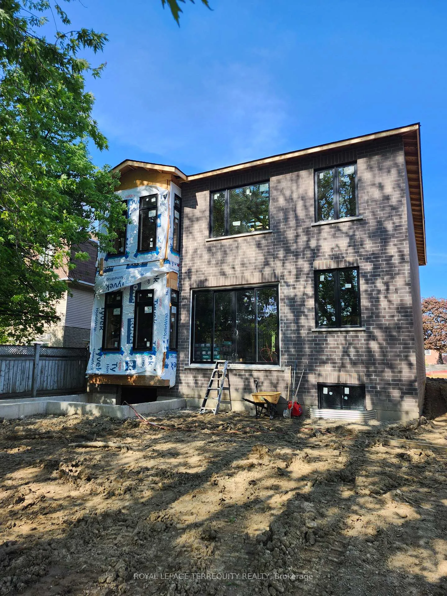 Photo 3 of 3372 Brimley Road, Scarborough, Milliken — HOMEH