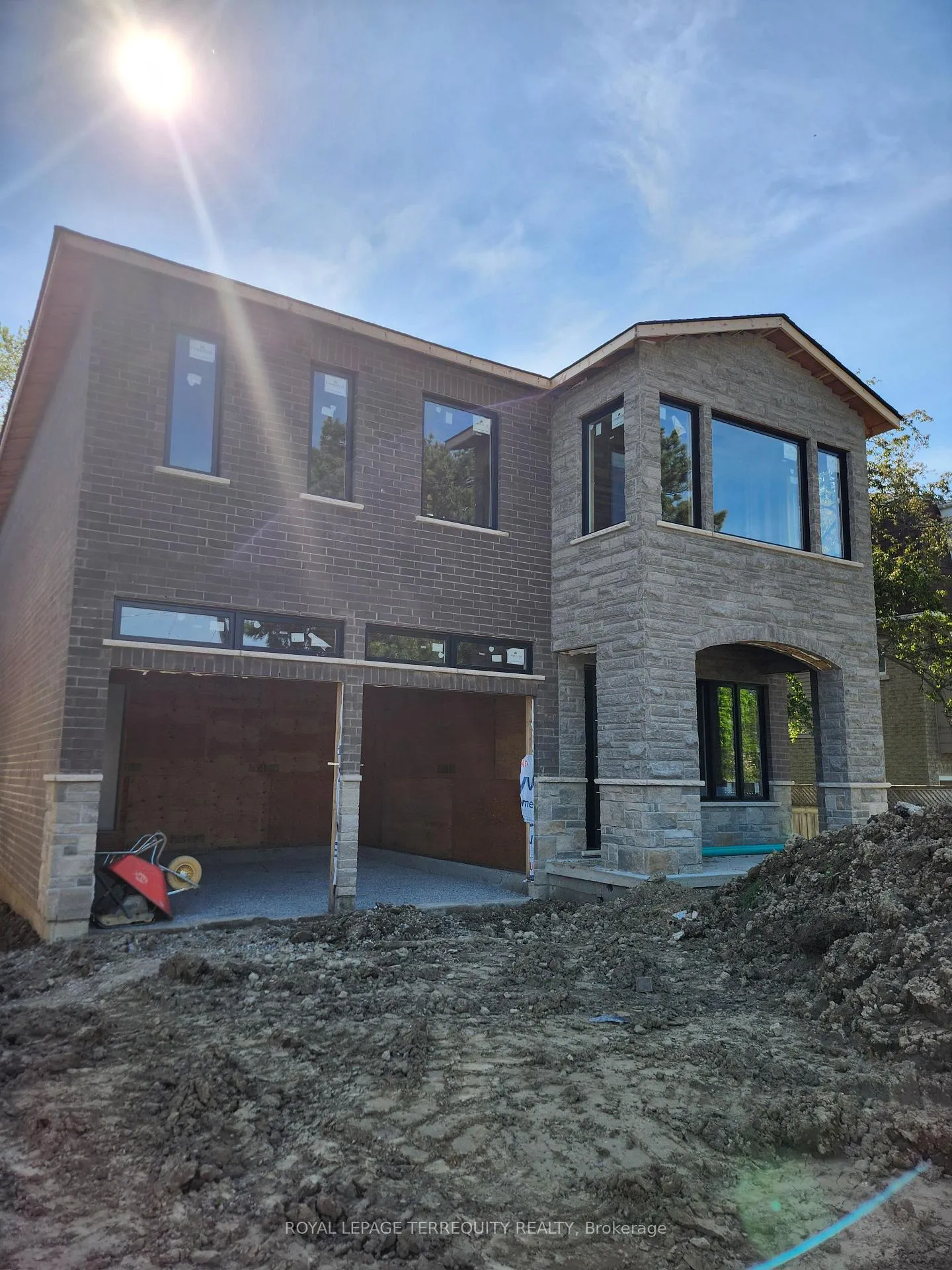 Photo 6 of 3372 Brimley Road, Scarborough, Milliken — HOMEH