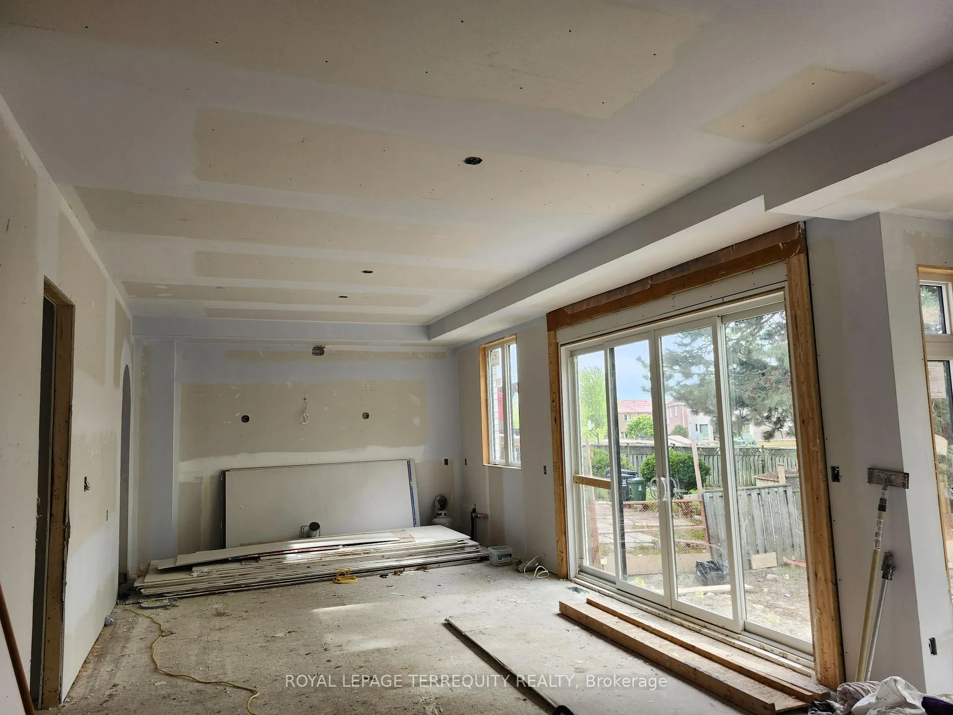 Photo 7 of 3372 Brimley Road, Scarborough, Milliken — HOMEH