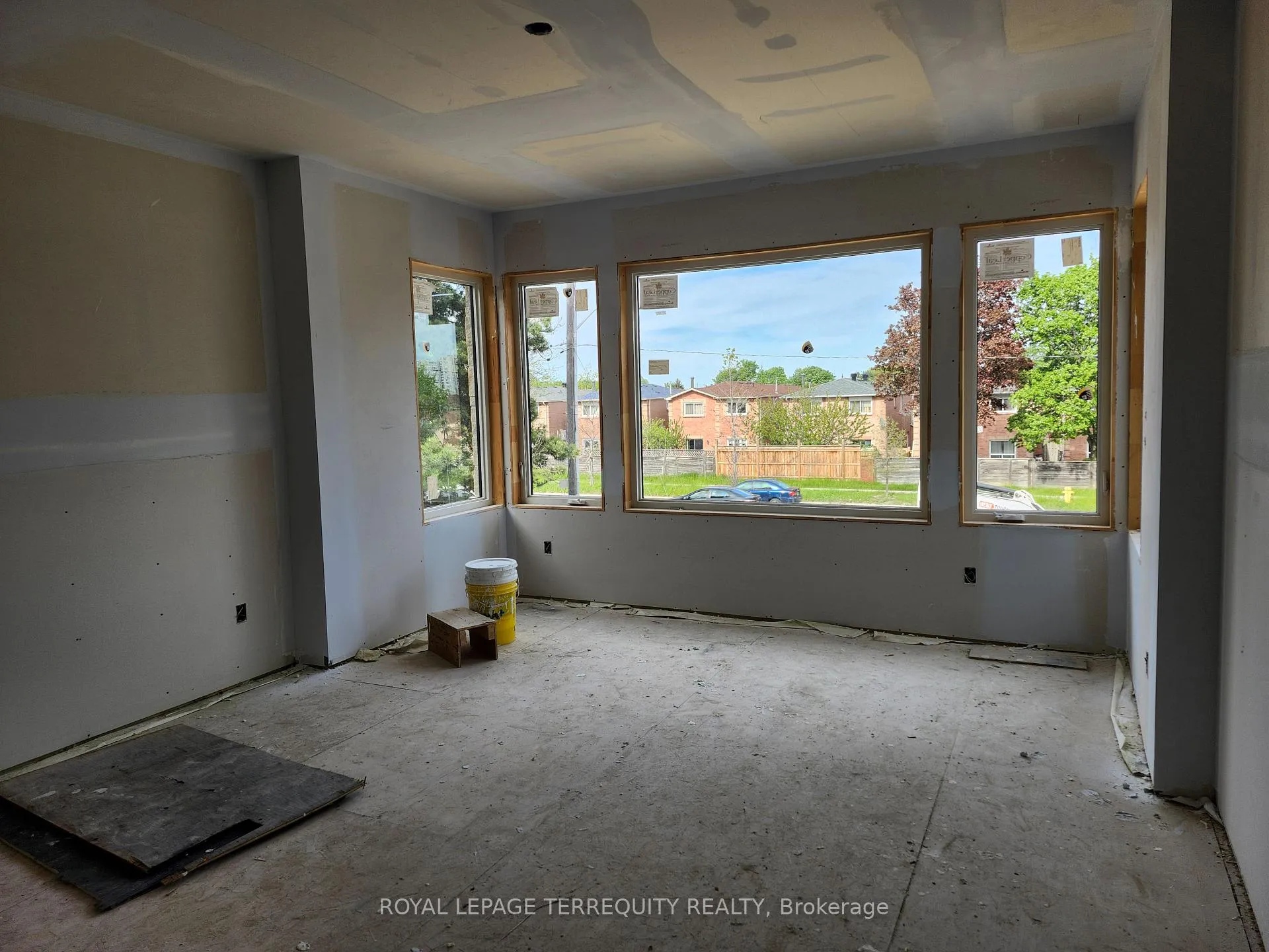 Photo 8 of 3372 Brimley Road, Scarborough, Milliken — HOMEH