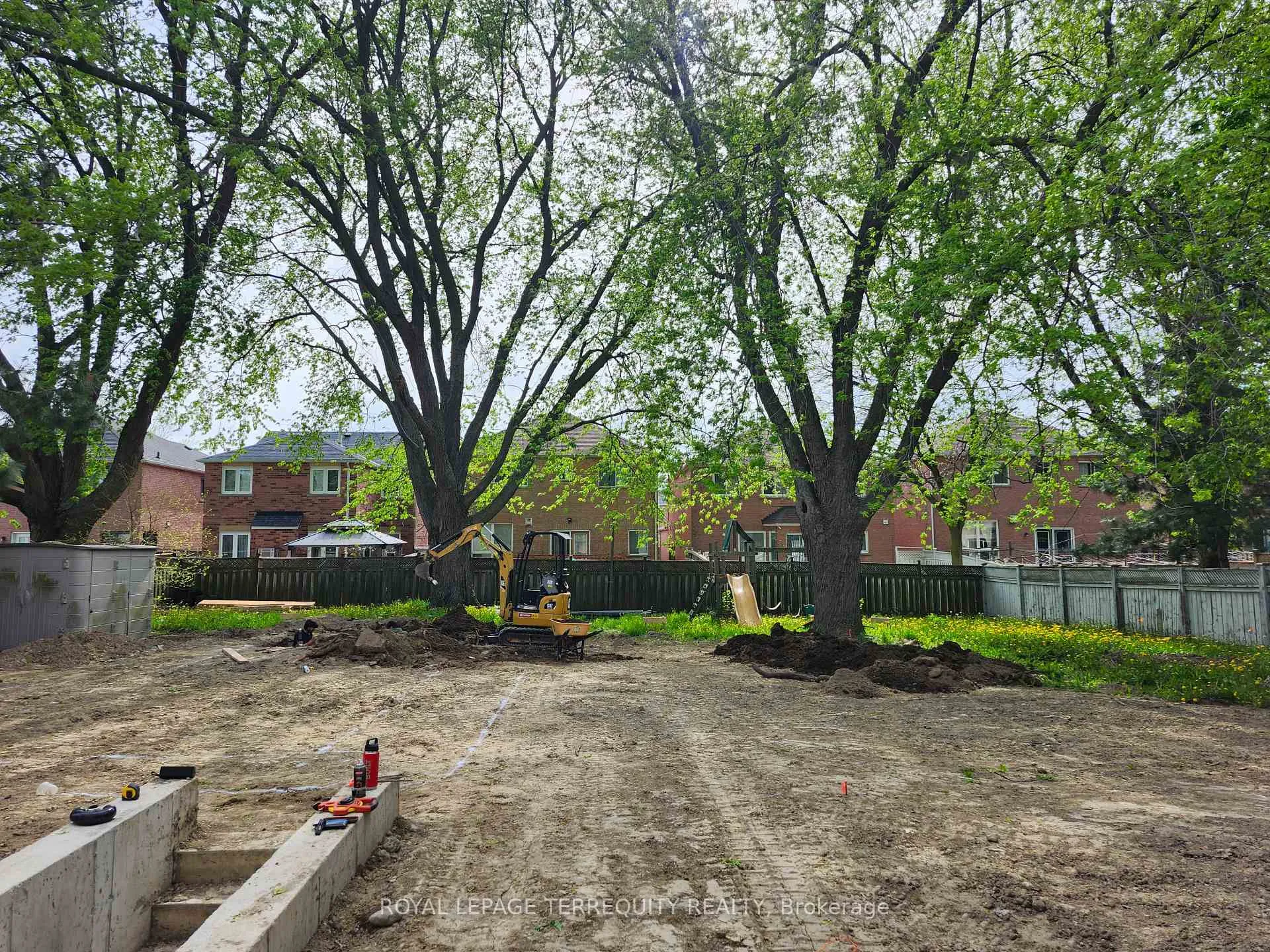 Photo 11 of 3372 Brimley Road, Scarborough, Milliken — HOMEH