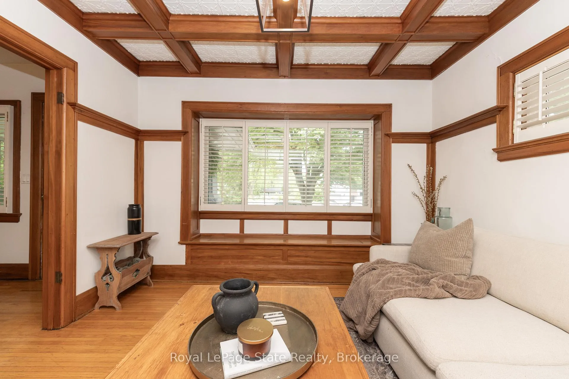 Photo 11 of 7 Pinehill Road, St. Catharines, Old Glenridge — HOMEH