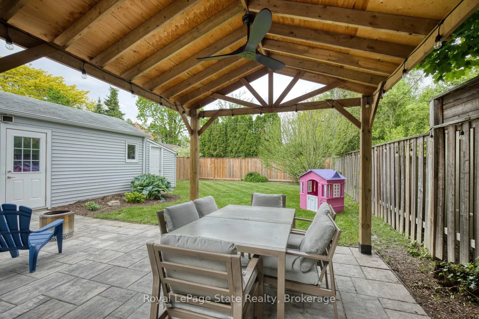 Photo 37 of 7 Pinehill Road, St. Catharines, Old Glenridge — HOMEH