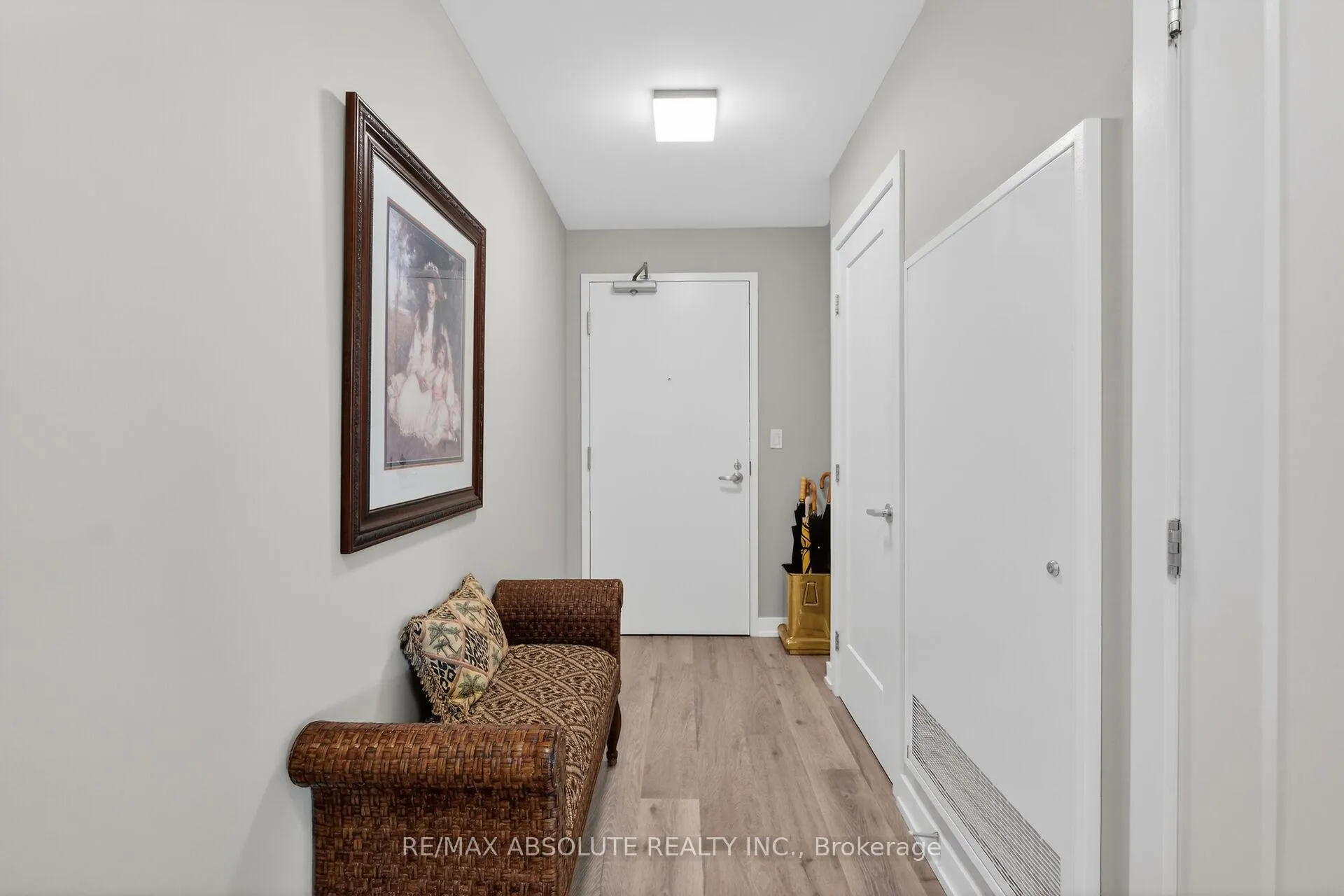 Photo 10 of Unit 305, 570 De Mazenod Avenue, Ottawa, Ottawa East — HOMEH