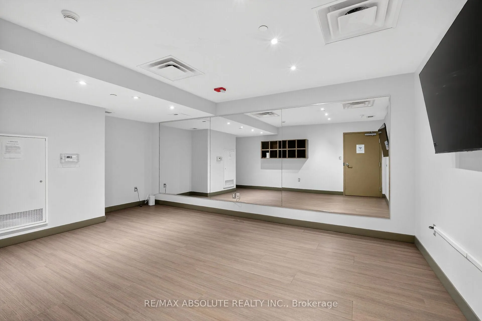Photo 36 of Unit 305, 570 De Mazenod Avenue, Ottawa, Ottawa East — HOMEH