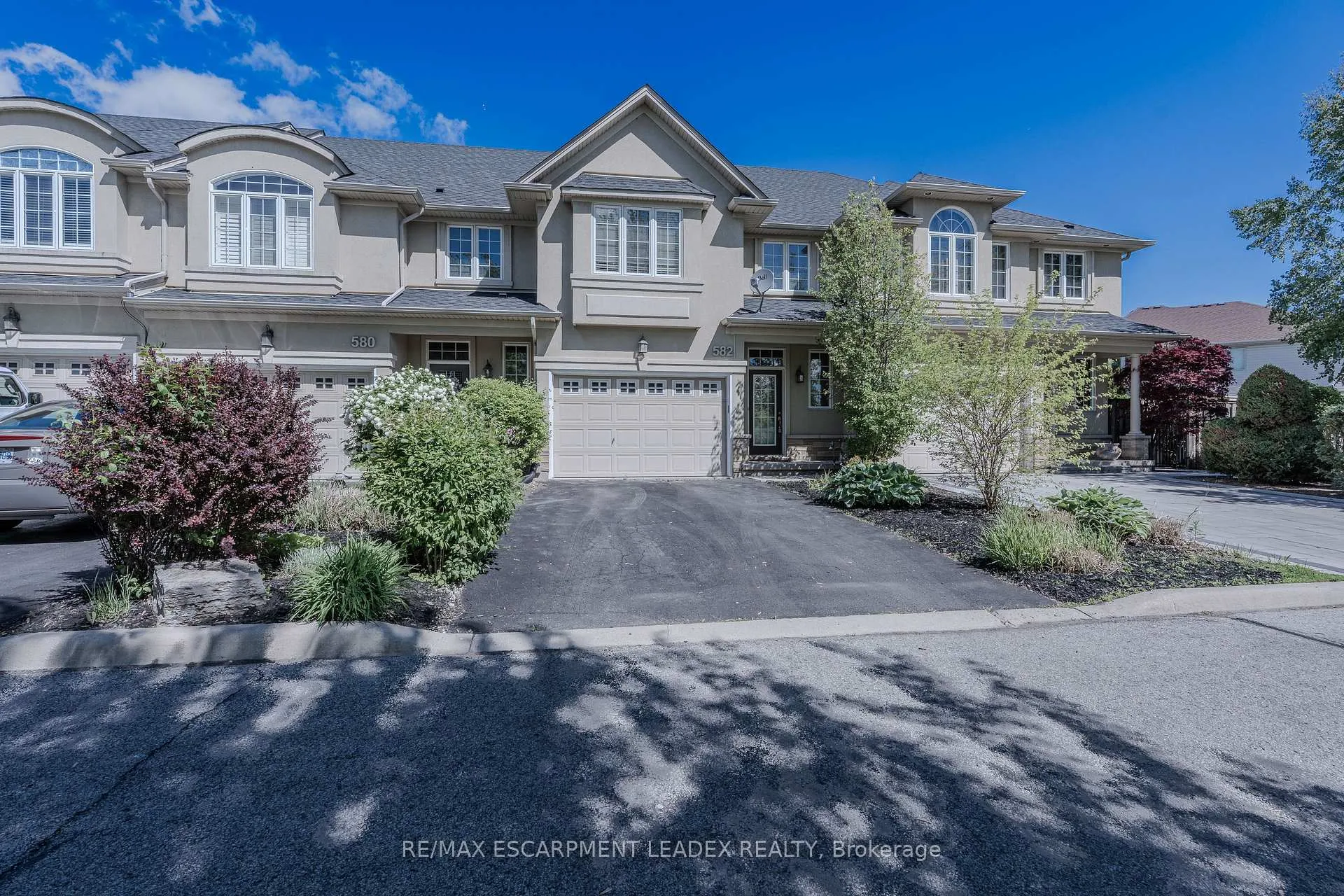Front of 582 Stonehenge Drive