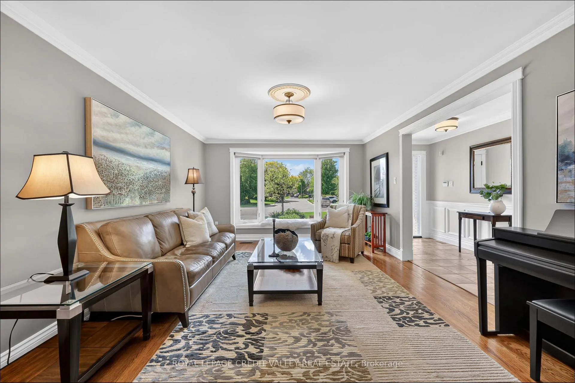 Photo 8 of 52 Terra Cotta Crescent, Brampton, Brampton East — HOMEH