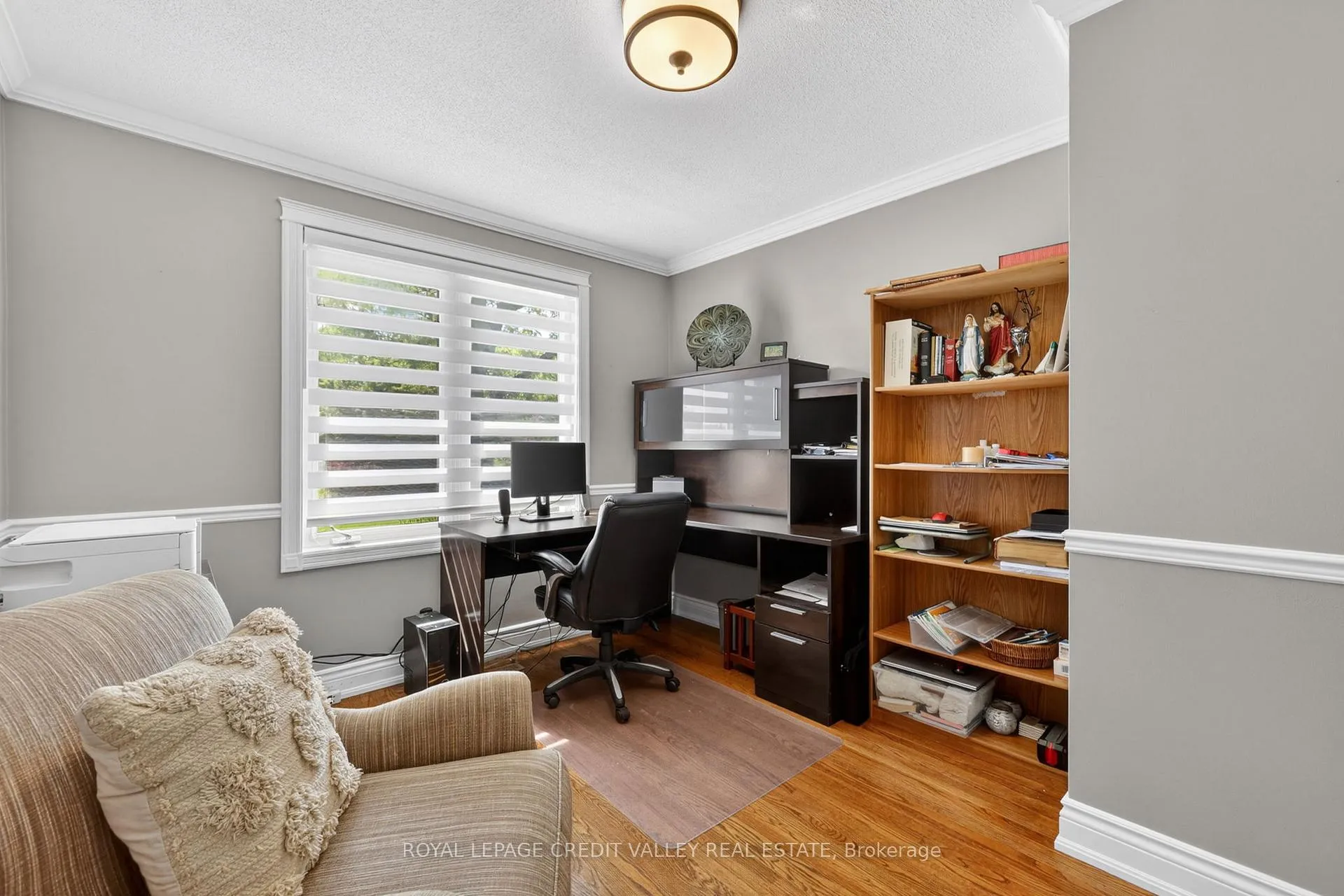 Photo 17 of 52 Terra Cotta Crescent, Brampton, Brampton East — HOMEH