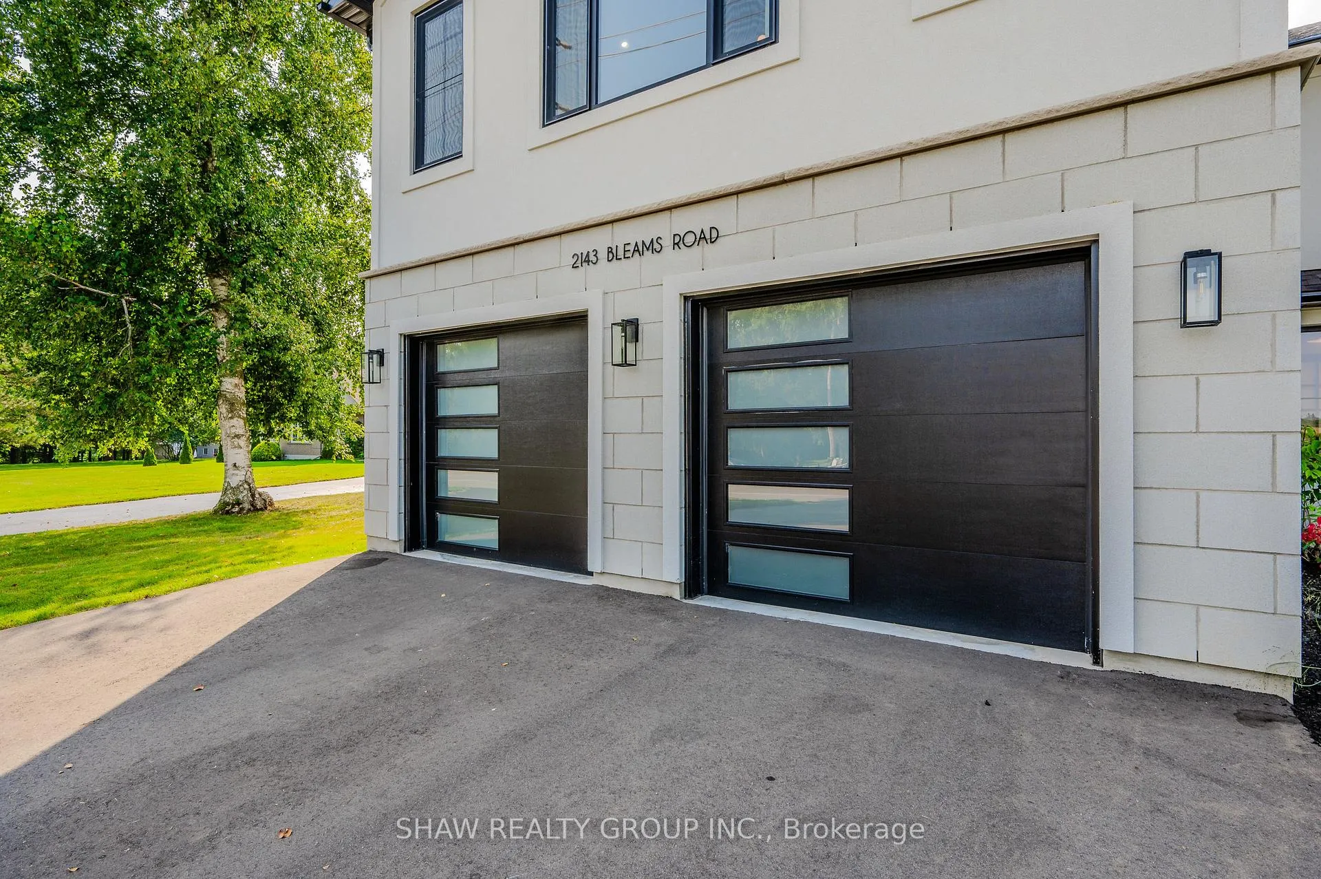 Photo 2 of 2143 Bleams Road, Wilmot — HOMEH