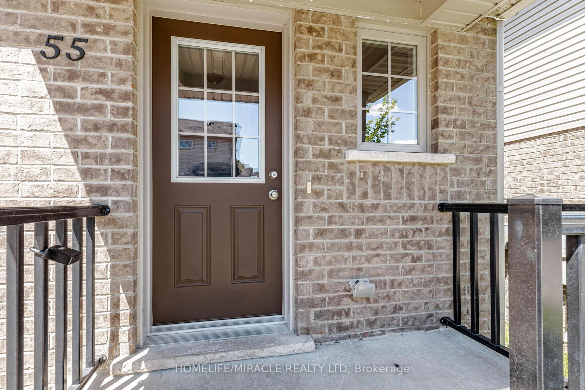 Photo 3 of Unit 55, 50 Pinnacle Drive, Kitchener, Lower Doon — HOMEH