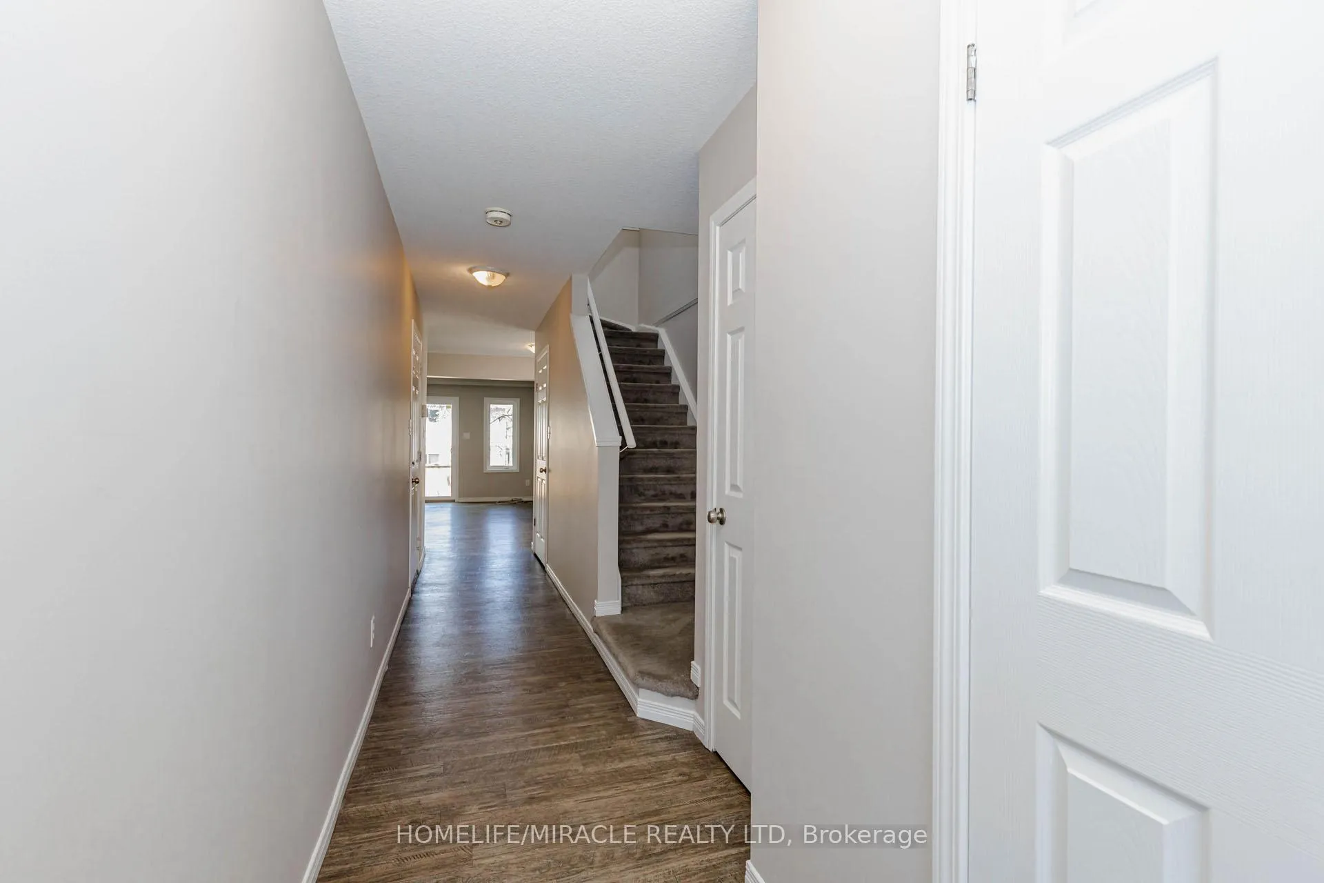 Photo 5 of Unit 55, 50 Pinnacle Drive, Kitchener, Lower Doon — HOMEH