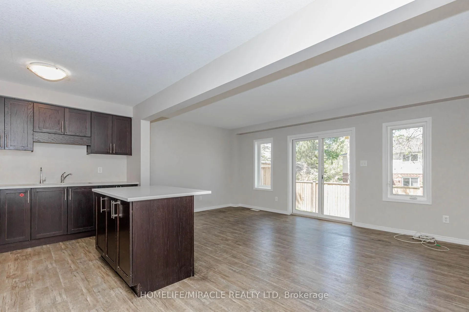 Photo 7 of Unit 55, 50 Pinnacle Drive, Kitchener, Lower Doon — HOMEH