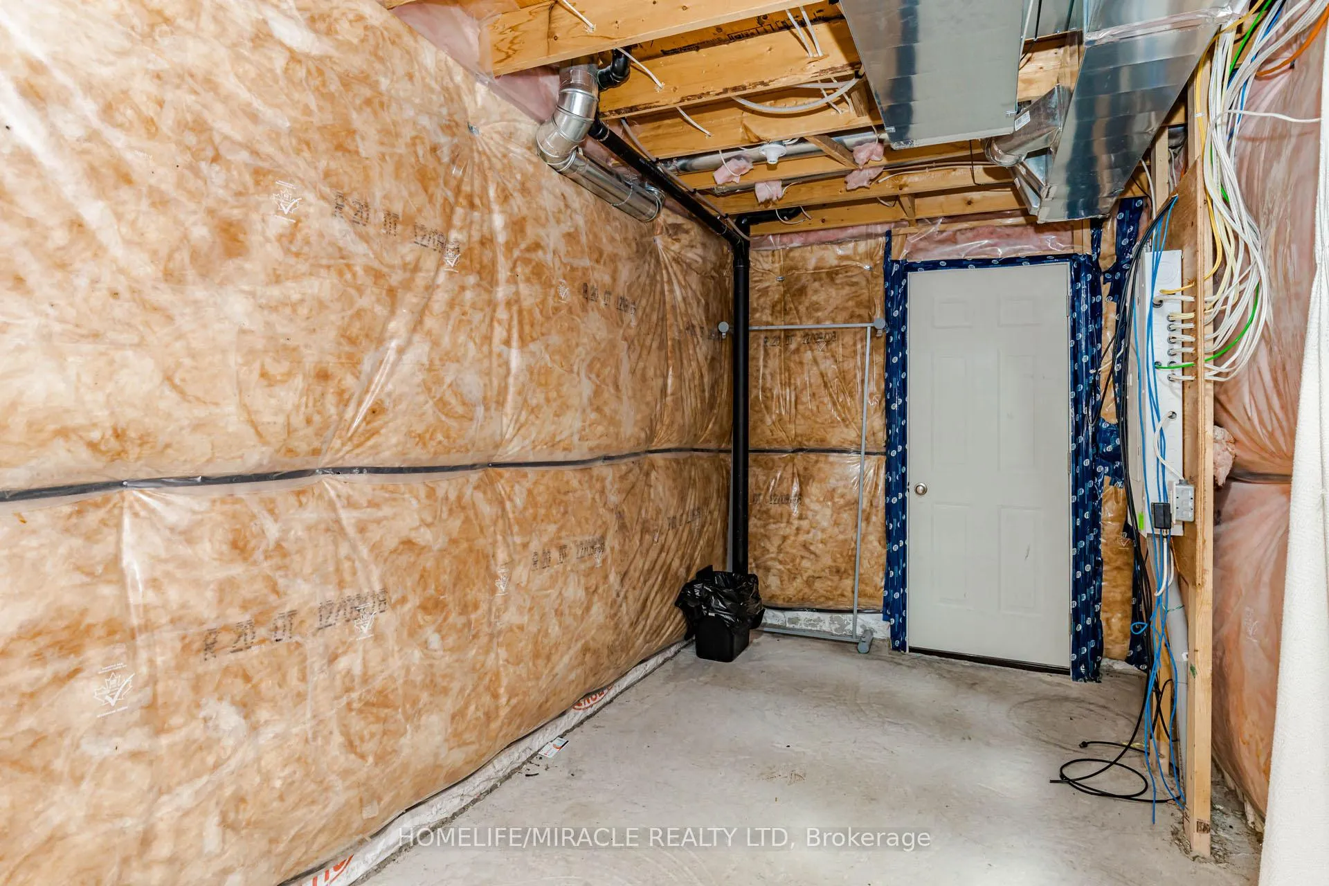 Photo 42 of Unit 55, 50 Pinnacle Drive, Kitchener, Lower Doon — HOMEH