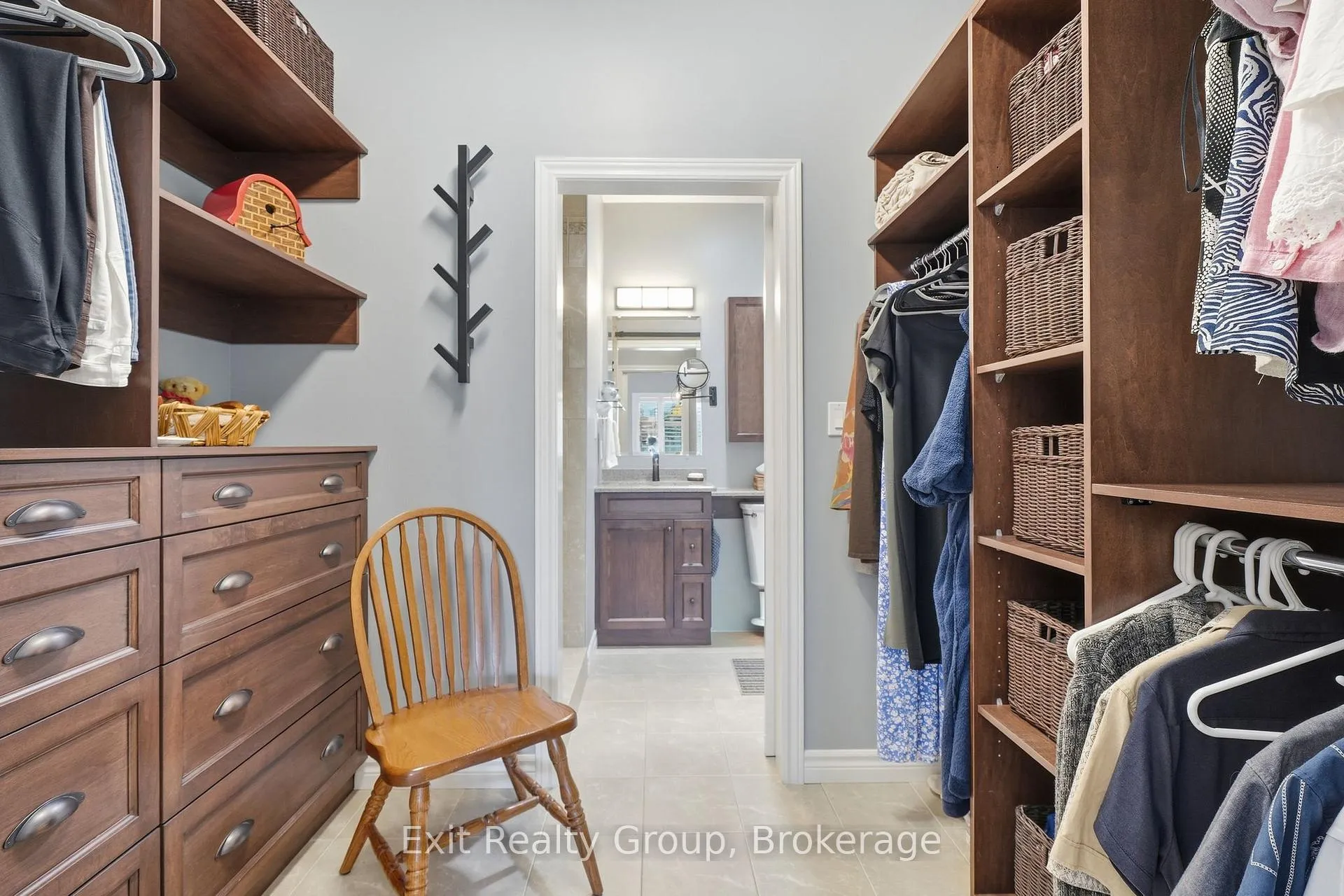 Photo 25 of 76 Aletha Drive, Prince Edward County, Wellington Ward — HOMEH