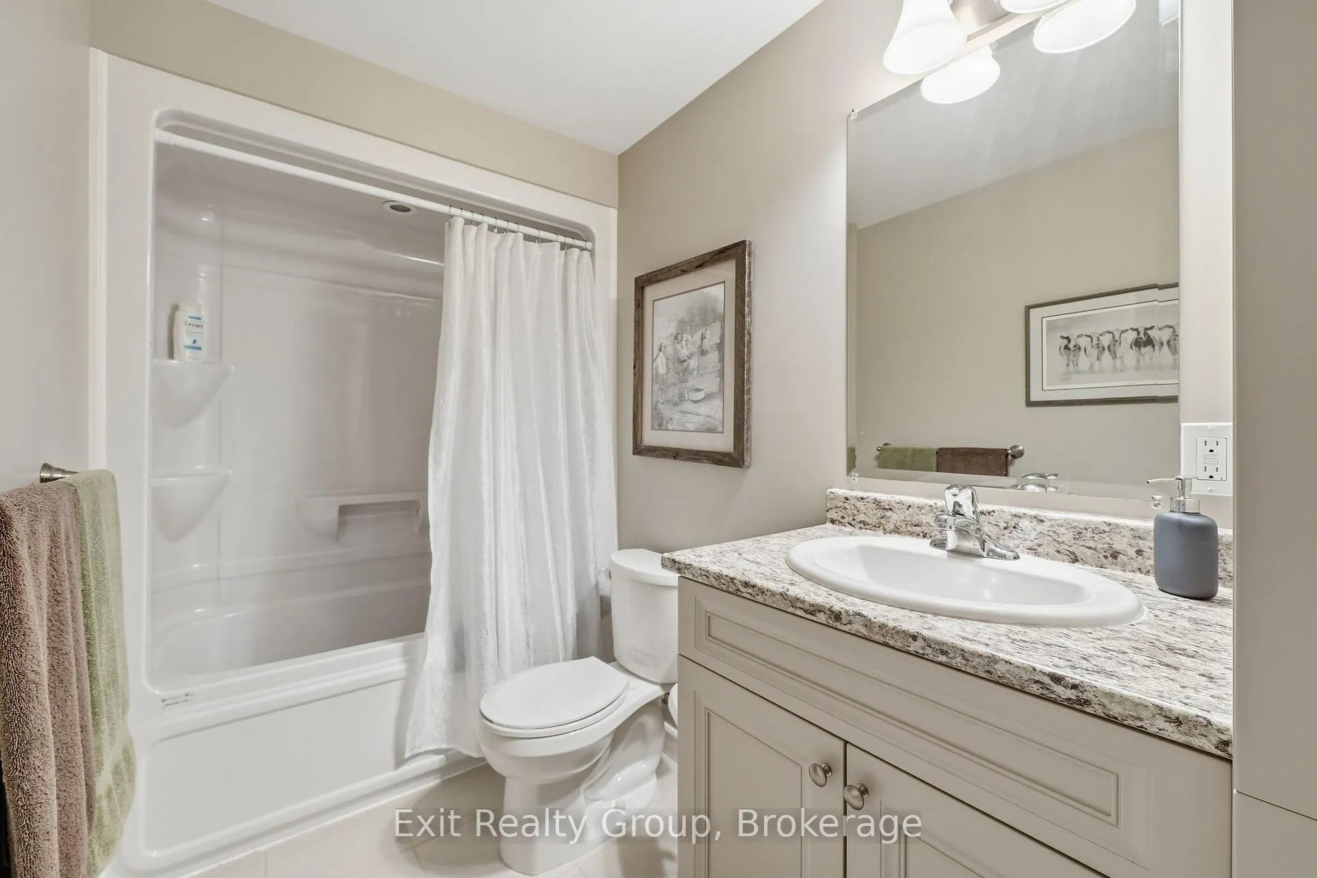 Photo 36 of 76 Aletha Drive, Prince Edward County, Wellington Ward — HOMEH