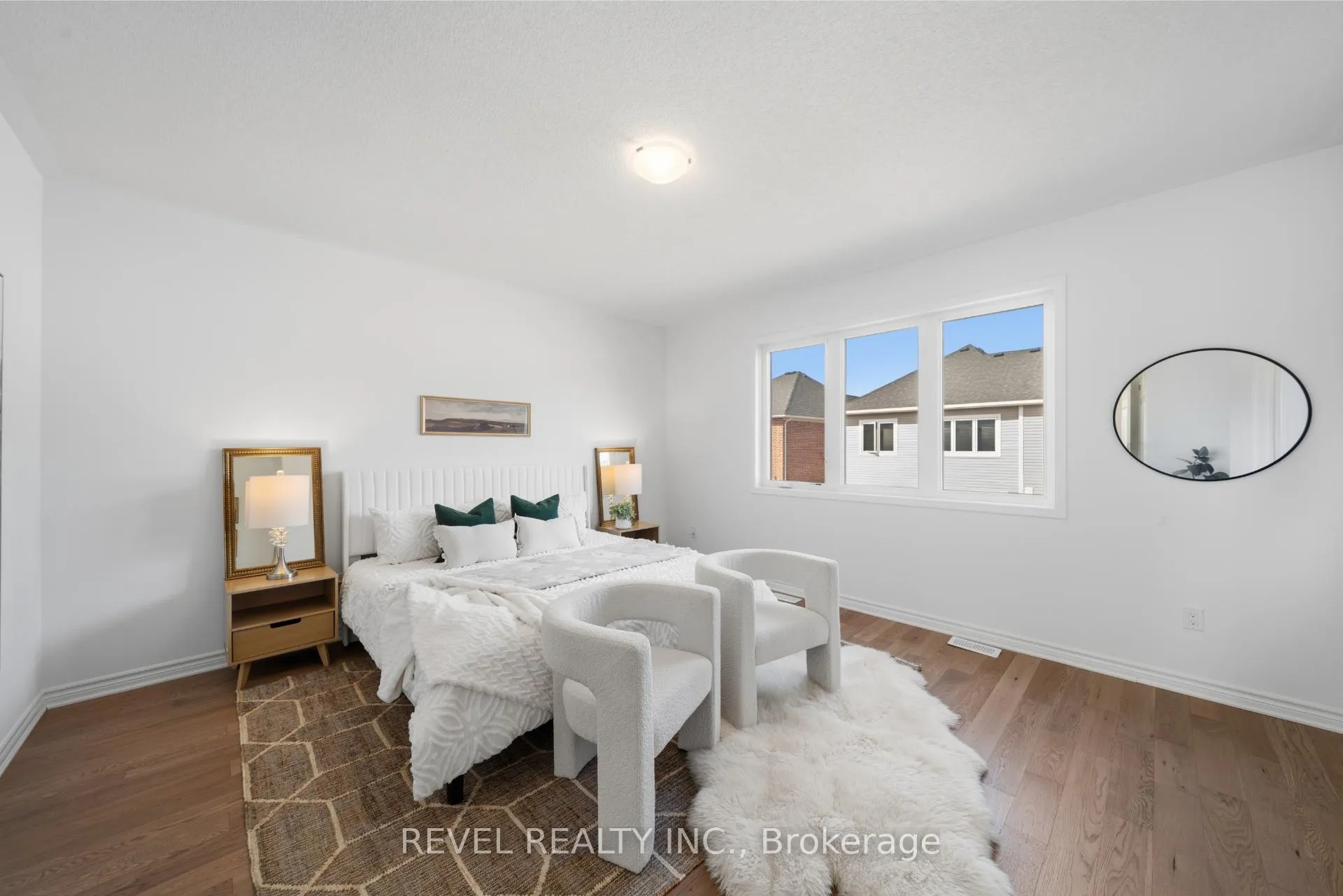 Photo 11 of 1357 Fourth Line, Milton, Bowes — HOMEH