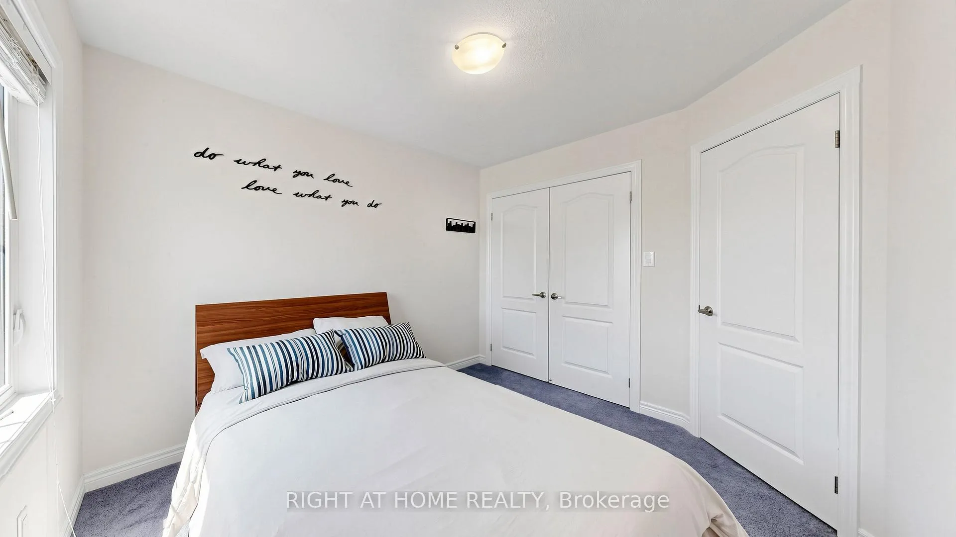 Photo 18 of 208 Cornell Park Avenue, Markham, Cornell — HOMEH