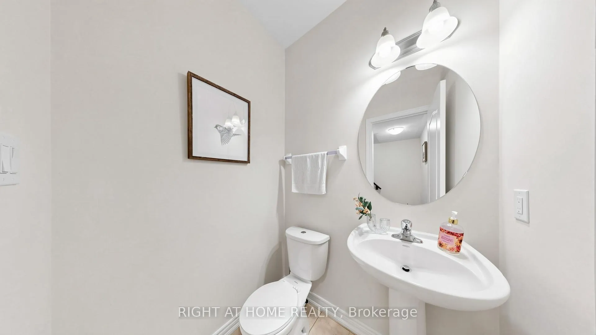 Photo 22 of 208 Cornell Park Avenue, Markham, Cornell — HOMEH