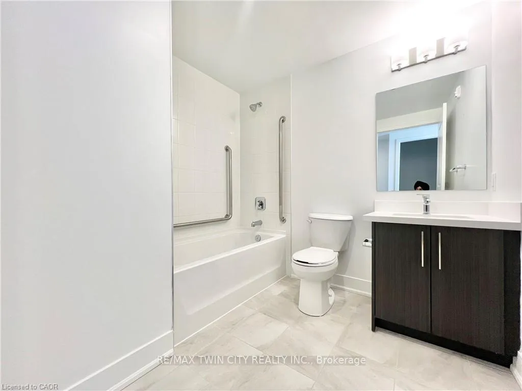Photo 8 of Unit 228, 575 Conklin Road, Brantford, Empire South — HOMEH