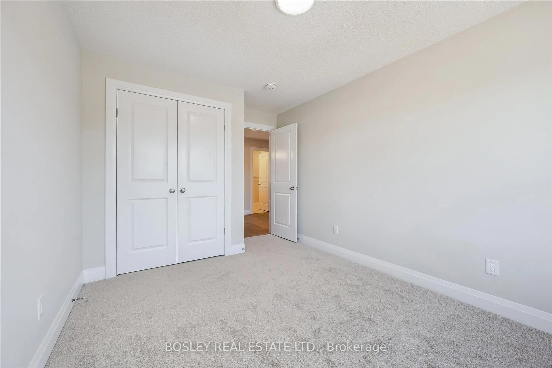 Photo 17 of 127 Catherine Street, Wilmot, New Hamburg — HOMEH