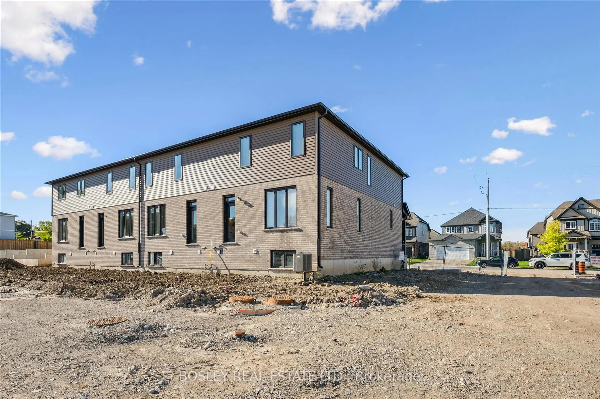 Photo 26 of 127 Catherine Street, Wilmot, New Hamburg — HOMEH