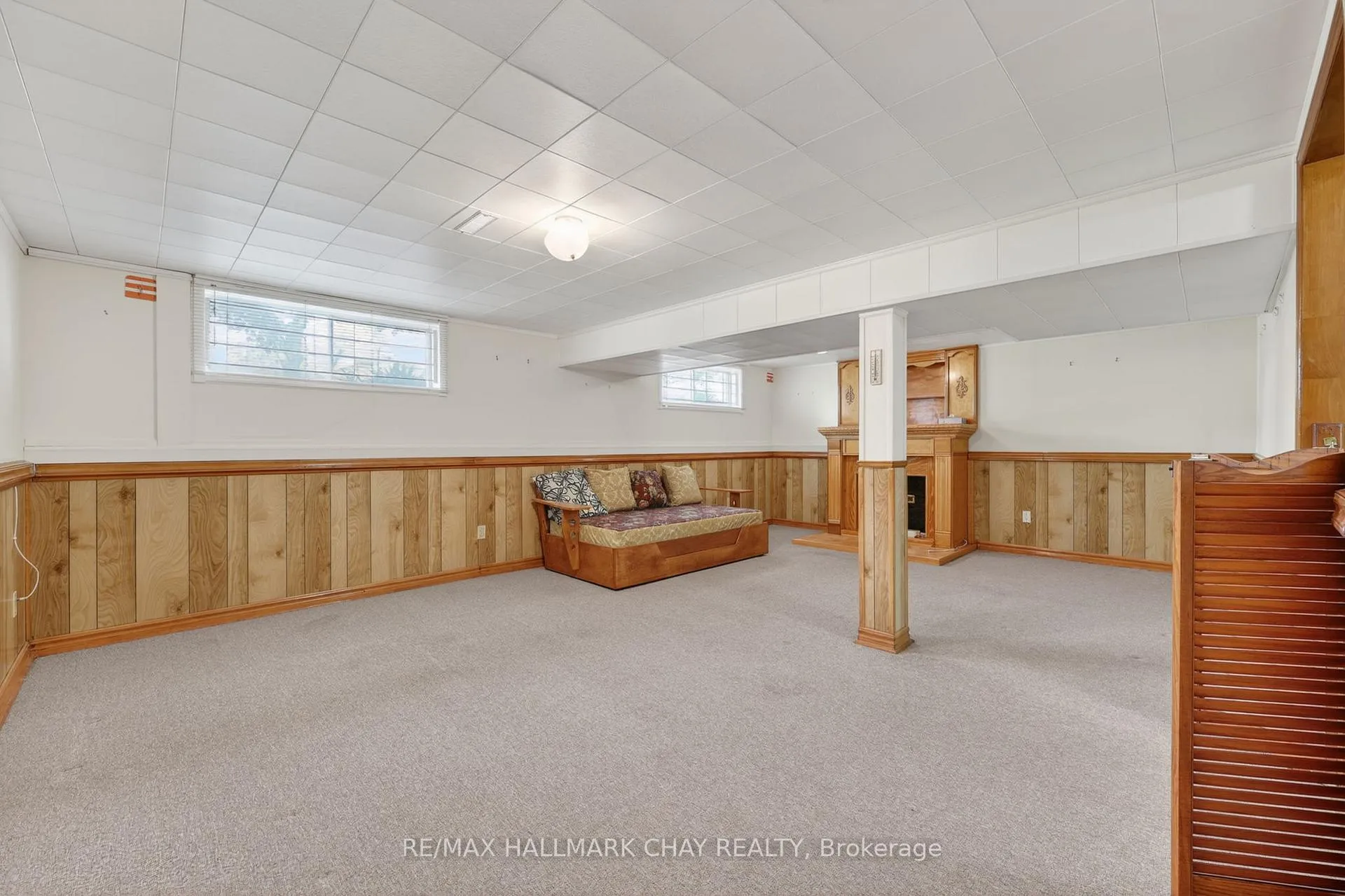 Photo 29 of 13 Bronte Crescent, Barrie, Letitia Heights — HOMEH
