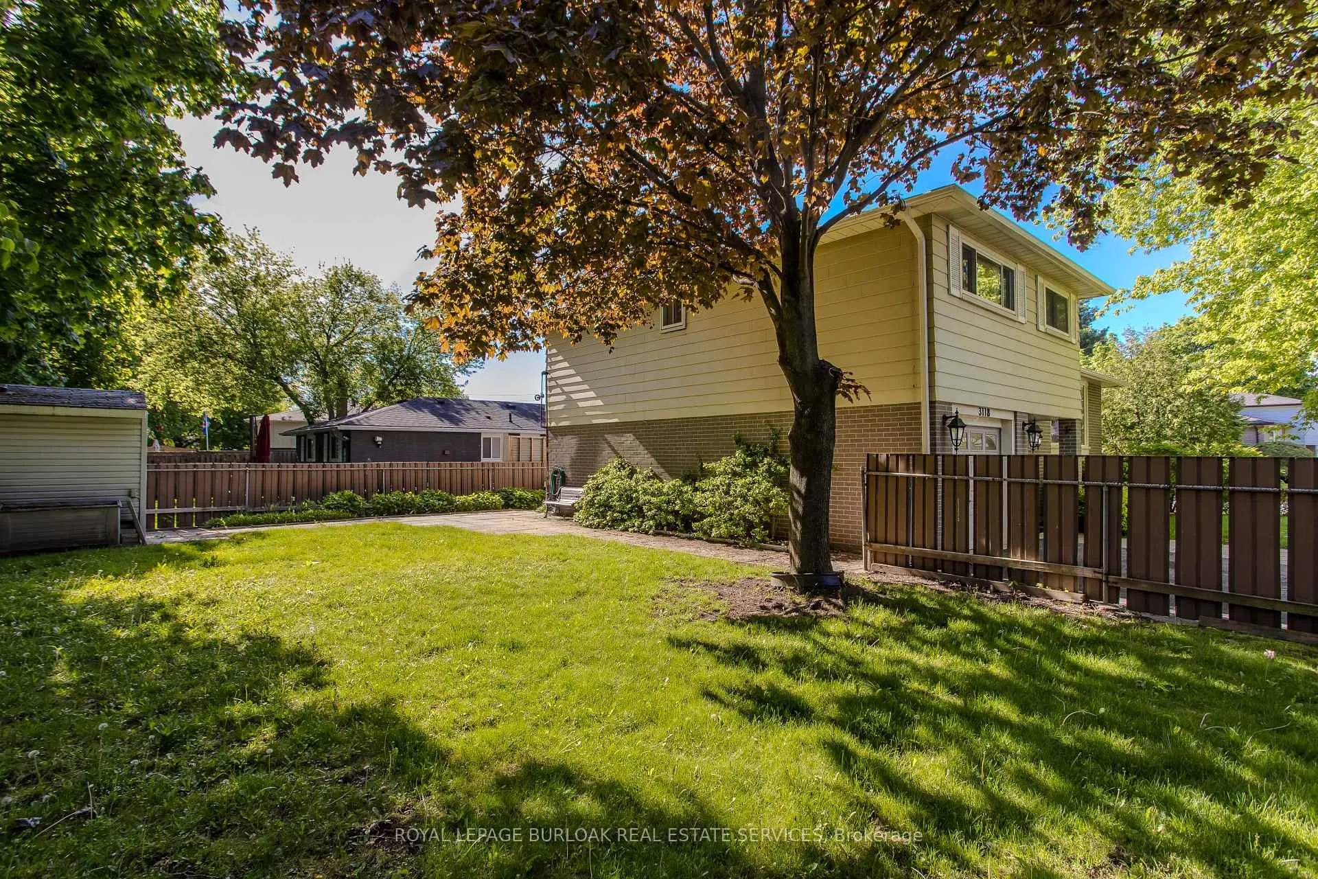 Photo 32 of 3118 Centennial Drive, Burlington, Palmer — HOMEH