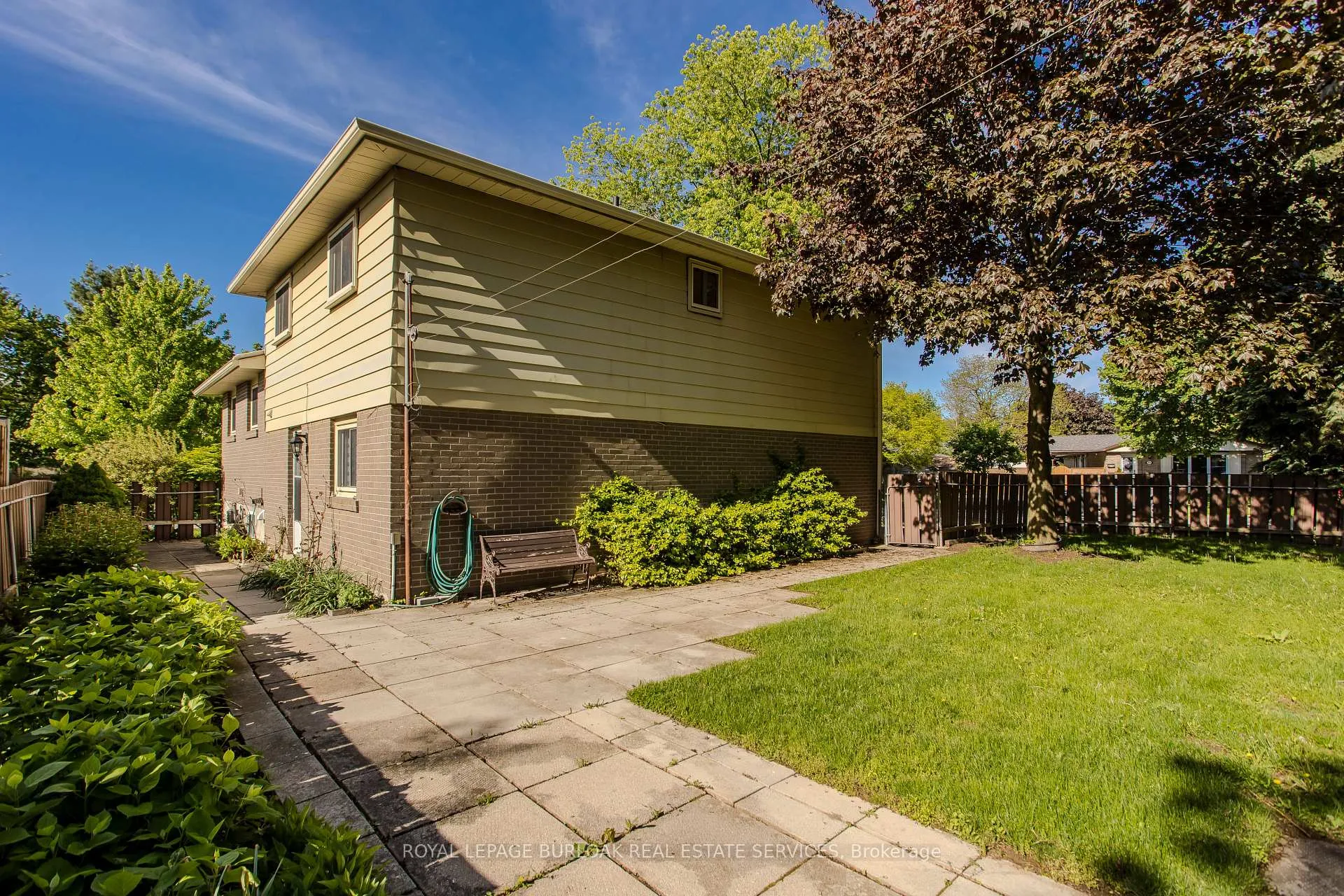 Photo 34 of 3118 Centennial Drive, Burlington, Palmer — HOMEH