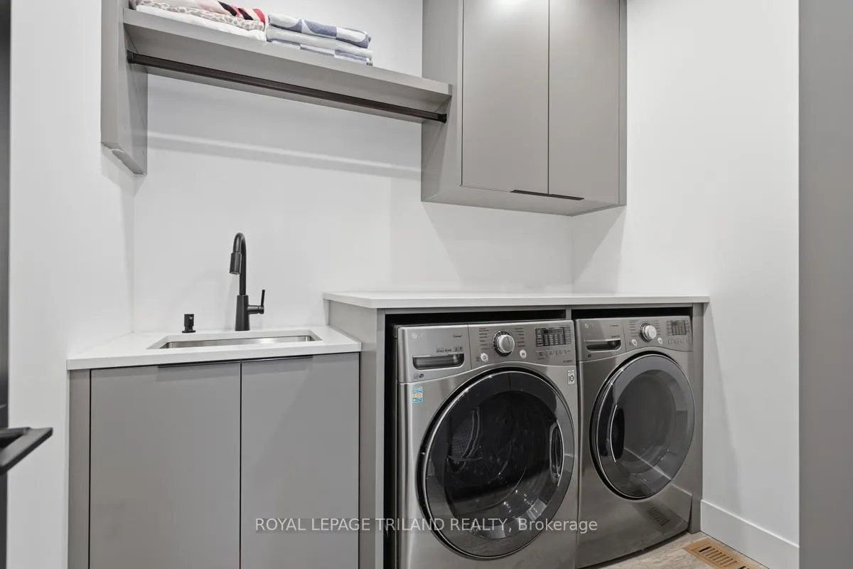 Photo 30 of Unit 6, 1452 Byron Baseline Road, London, South K — HOMEH