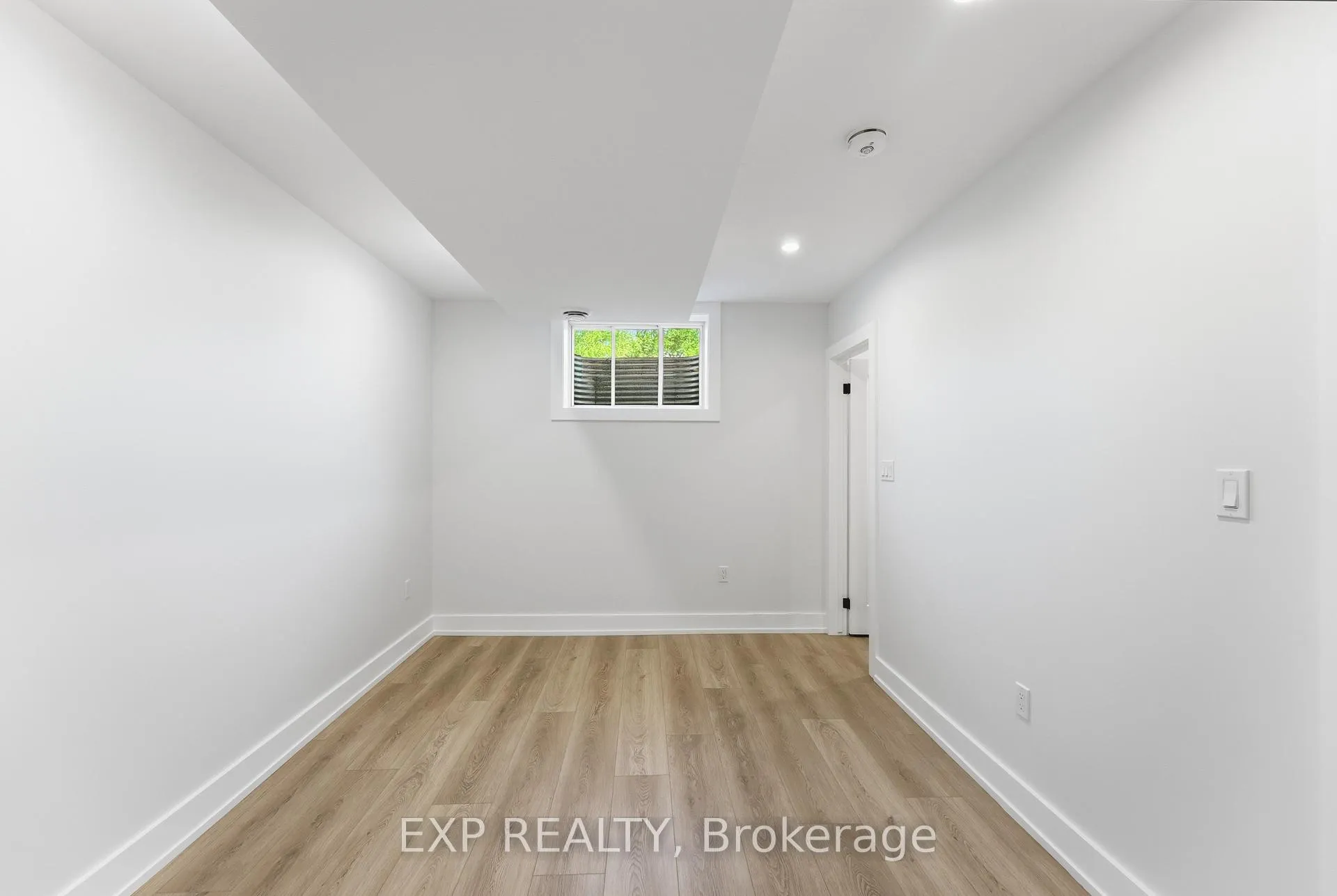 Photo 15 of Unit LOWER, 3603 Gunning Drive, Niagara Falls, Chippawa — HOMEH