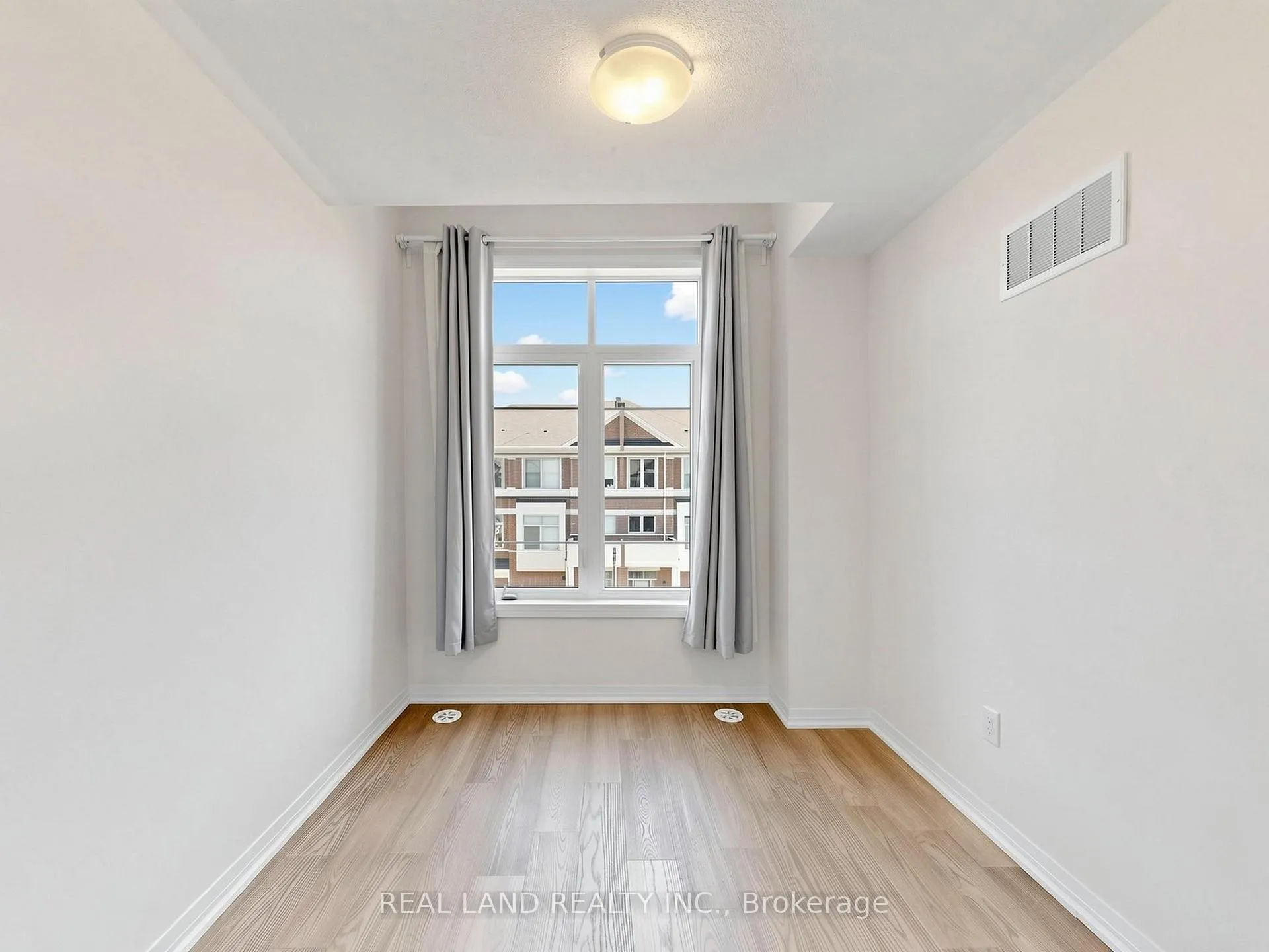 Photo 32 of 24 Sissons Way, Markham, Cedar Grove — HOMEH