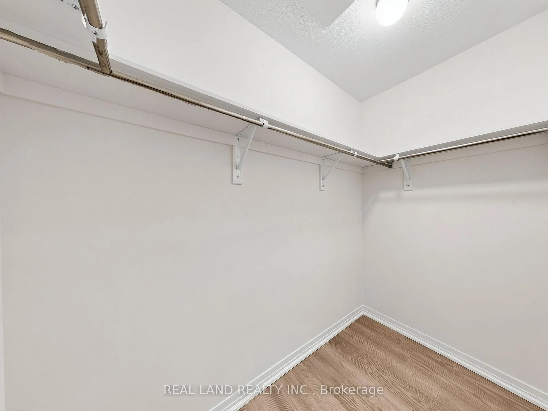 Photo 34 of 24 Sissons Way, Markham, Cedar Grove — HOMEH