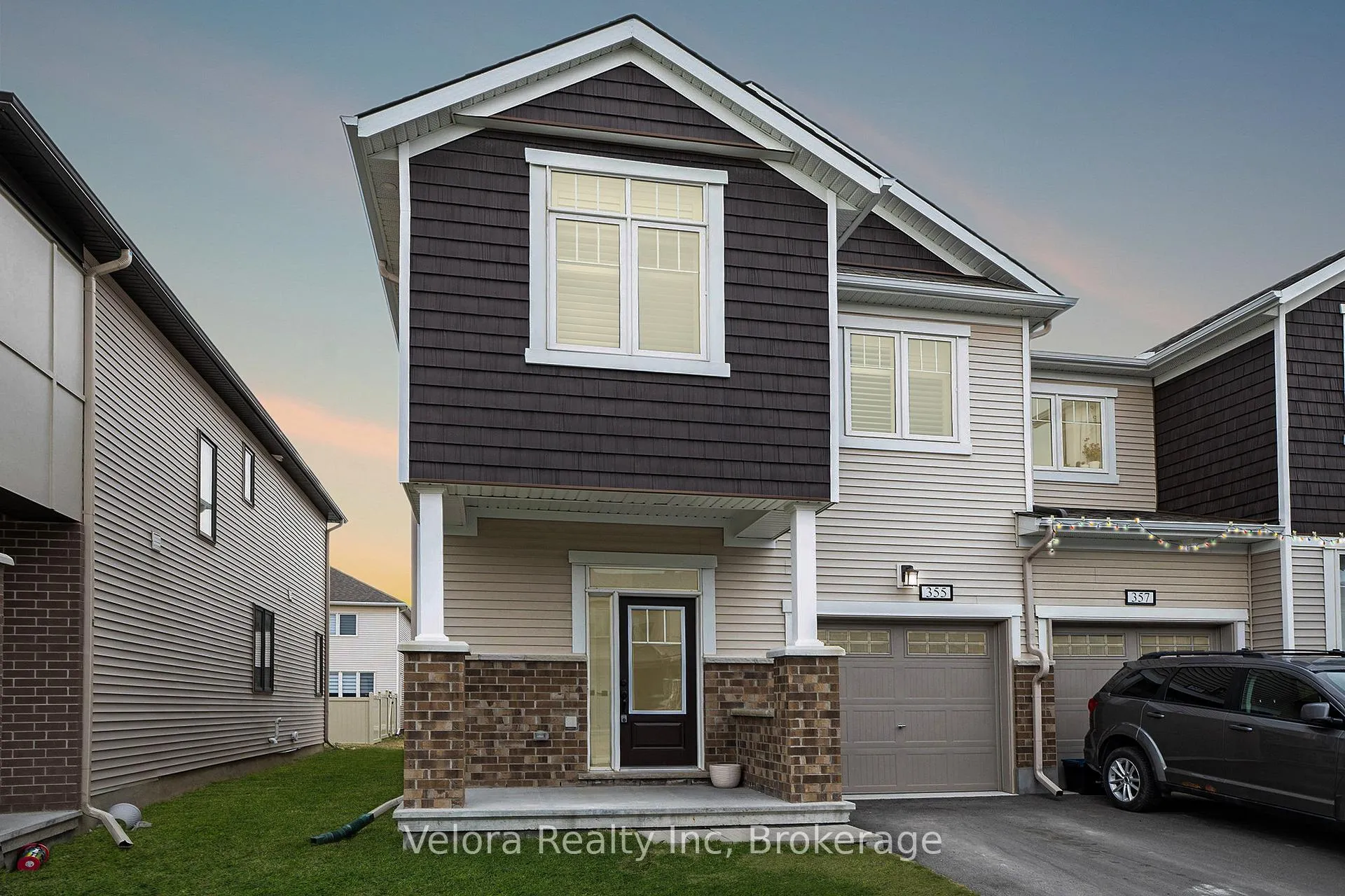 Photo 3 of 355 Crossway Terrace, Ottawa, Stittsville (North) — HOMEH