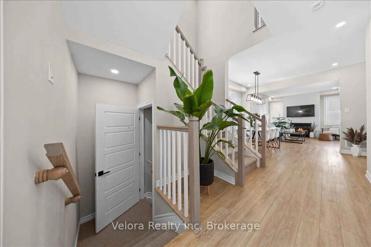 Photo 6 of 355 Crossway Terrace, Ottawa, Stittsville (North) — HOMEH